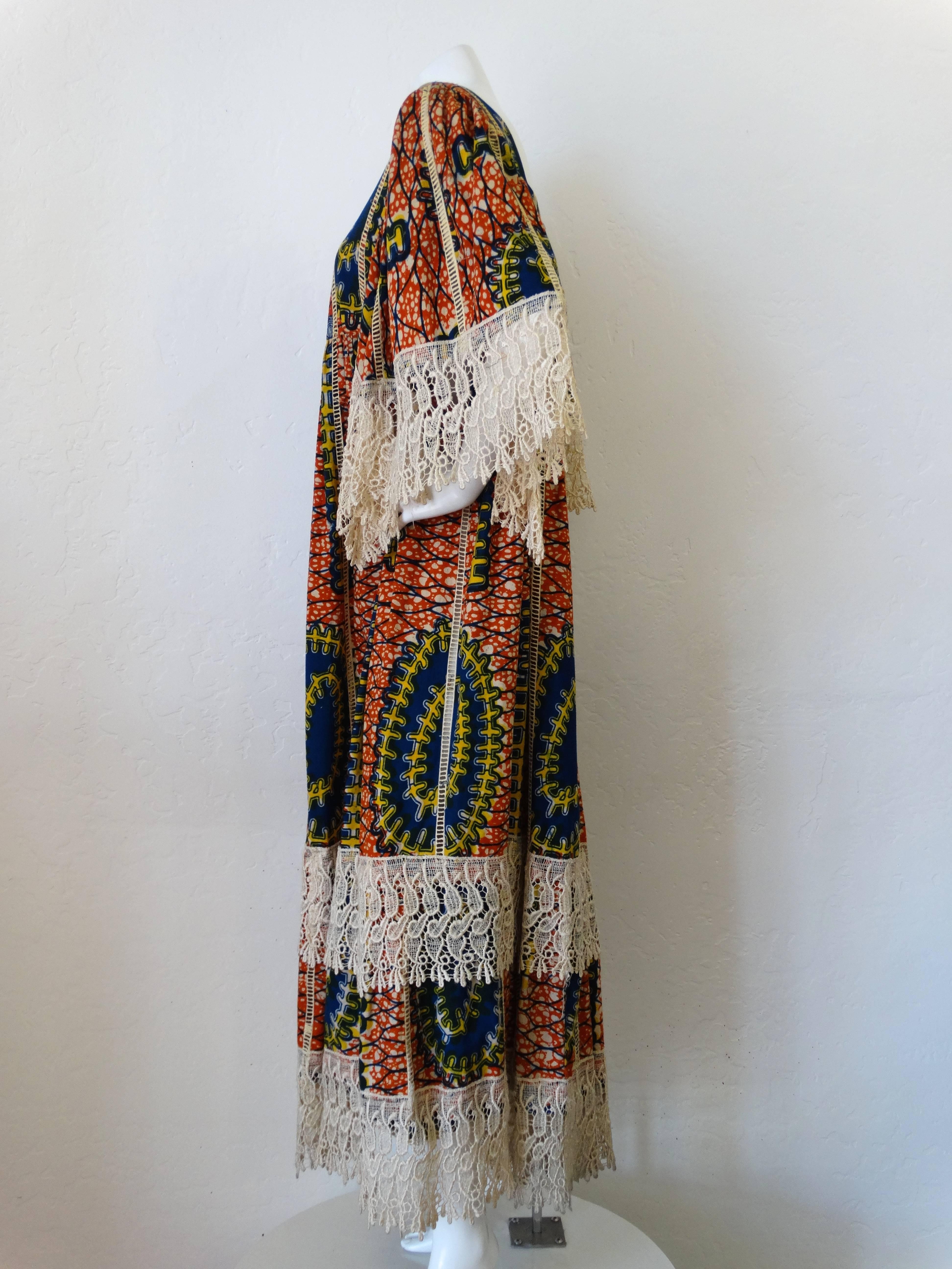 1970s African Viscose Batik Maxi Dress with Lace In Excellent Condition In Scottsdale, AZ