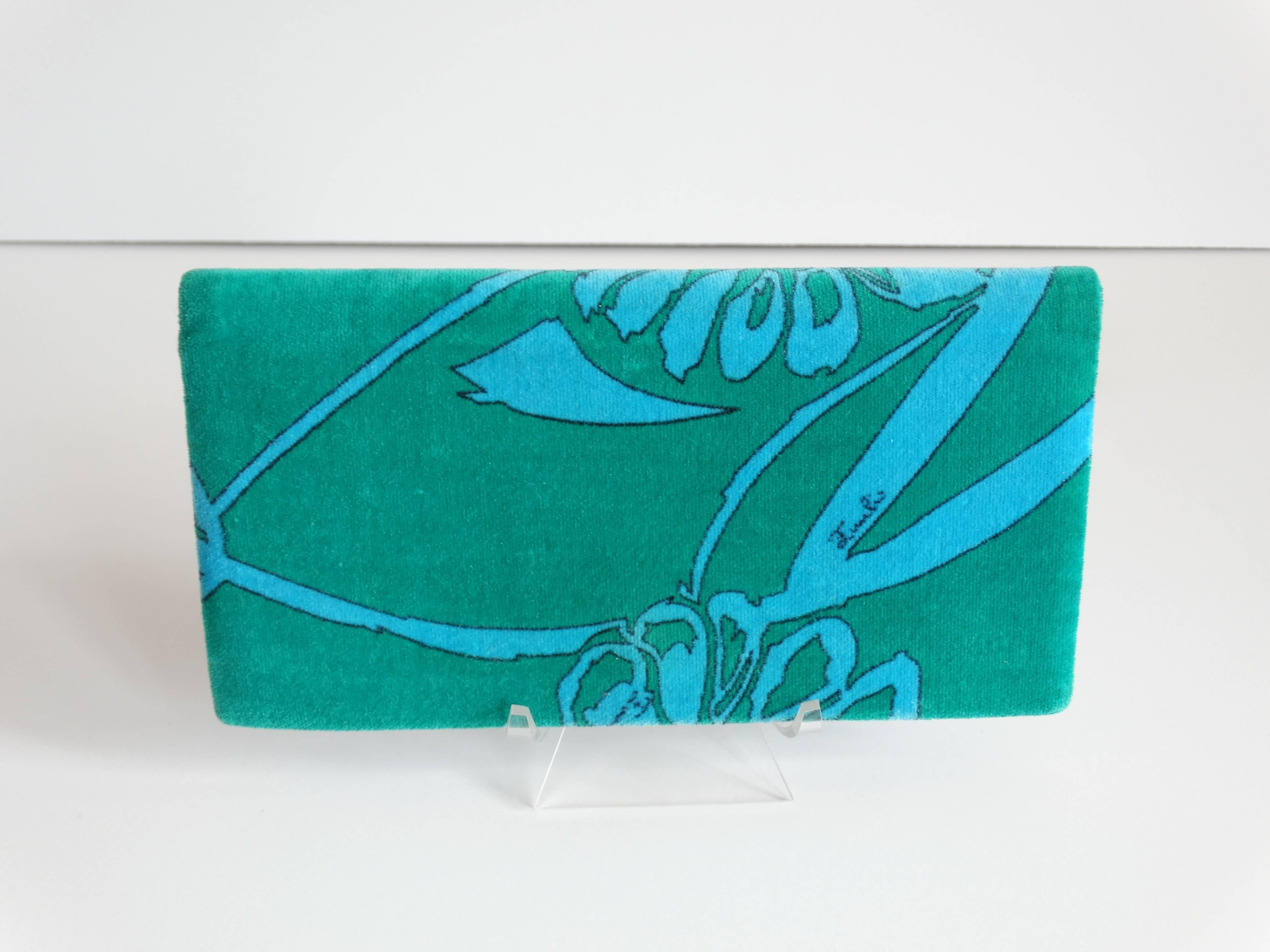 1960s Emilio Pucci Velour Wallet. Made in Italy. Fully lined teal leather interior. Snap closure. In nearly new condition with little signs of wear. Emilio Pucci classic signuture inside 

W 8” x H 4” 
