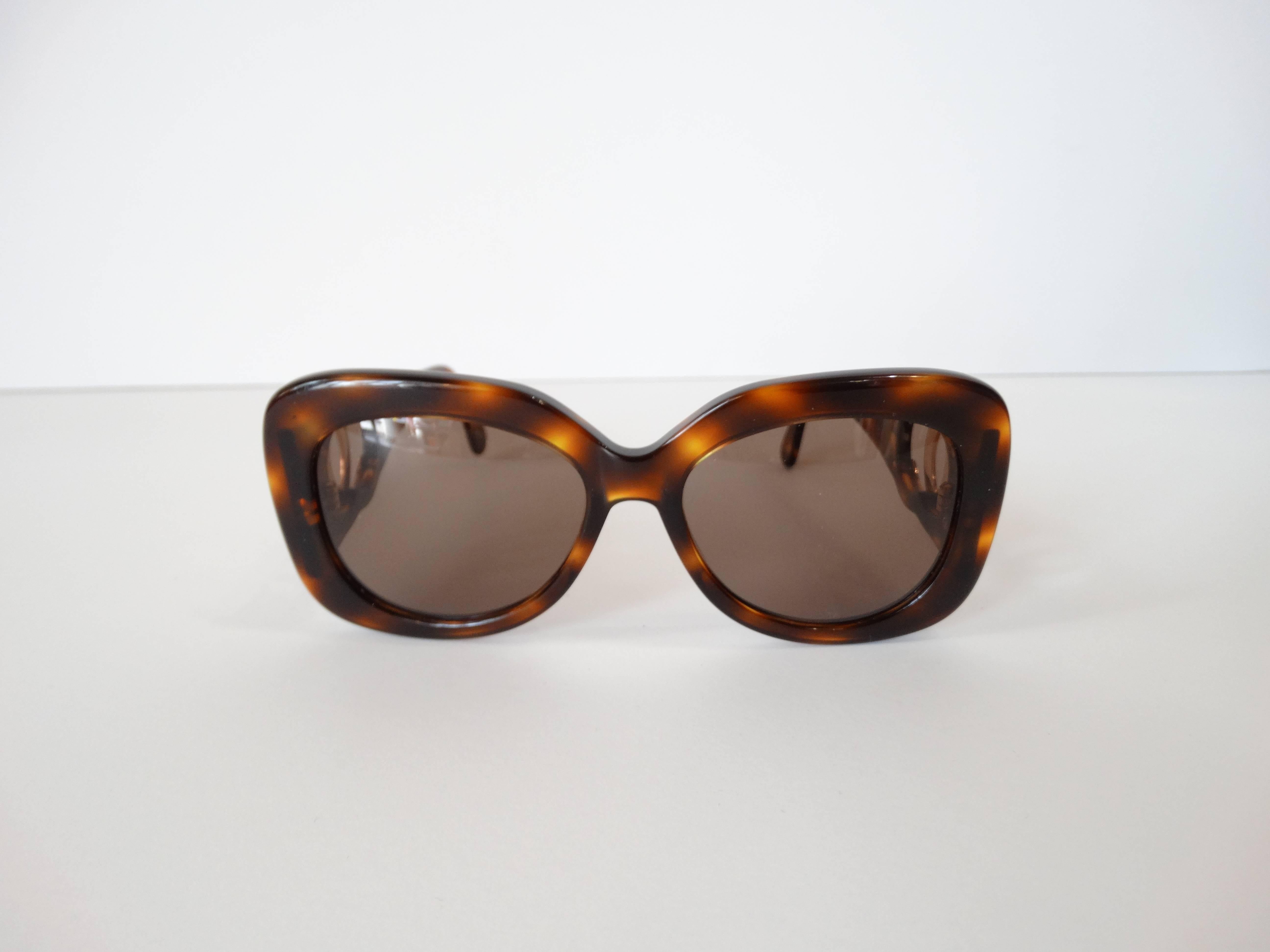 Black 1990s Chanel Tortoise Shell Mod Sunglasses 