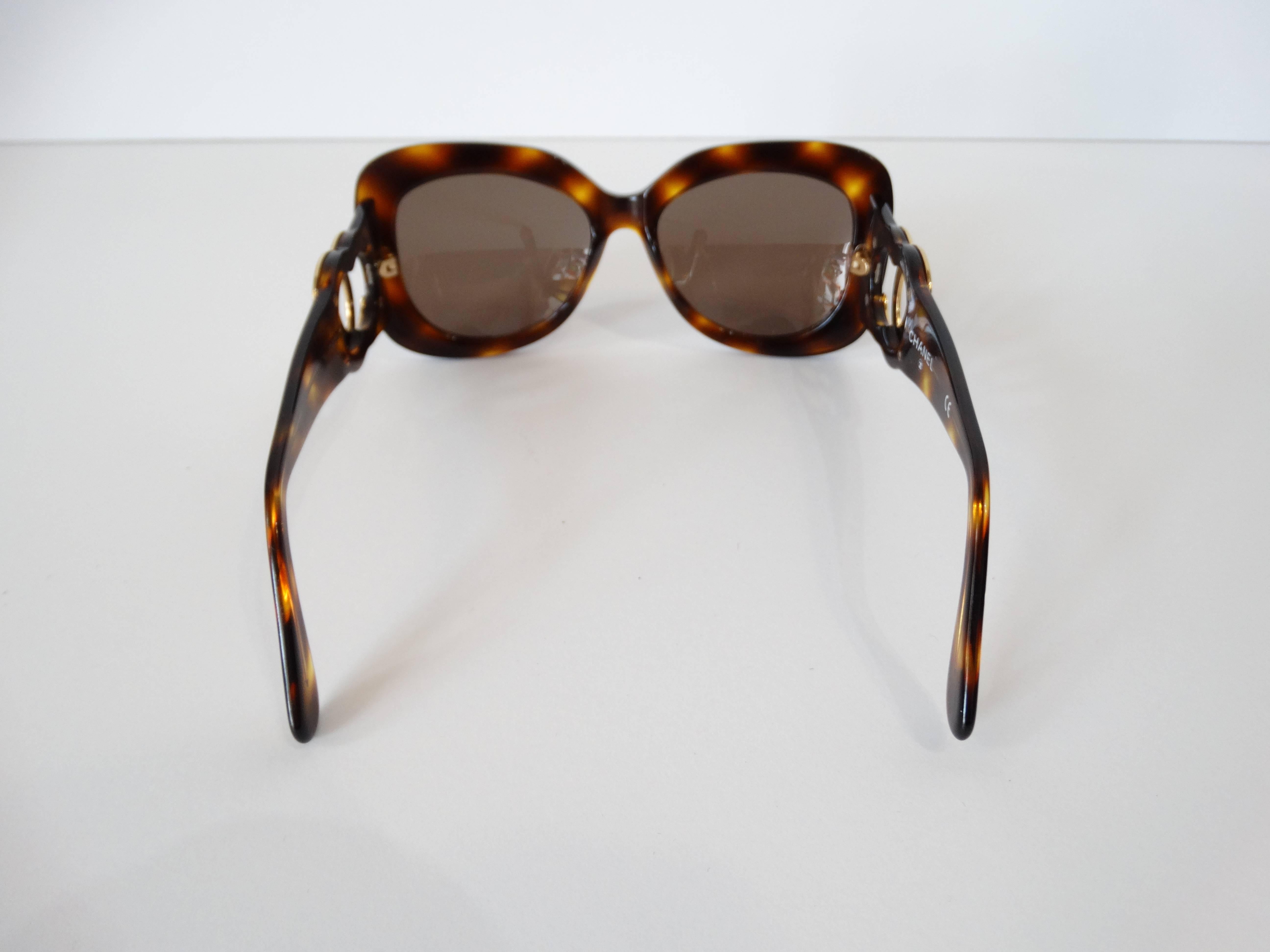 1990s Chanel Tortoise Shell Mod Sunglasses  4