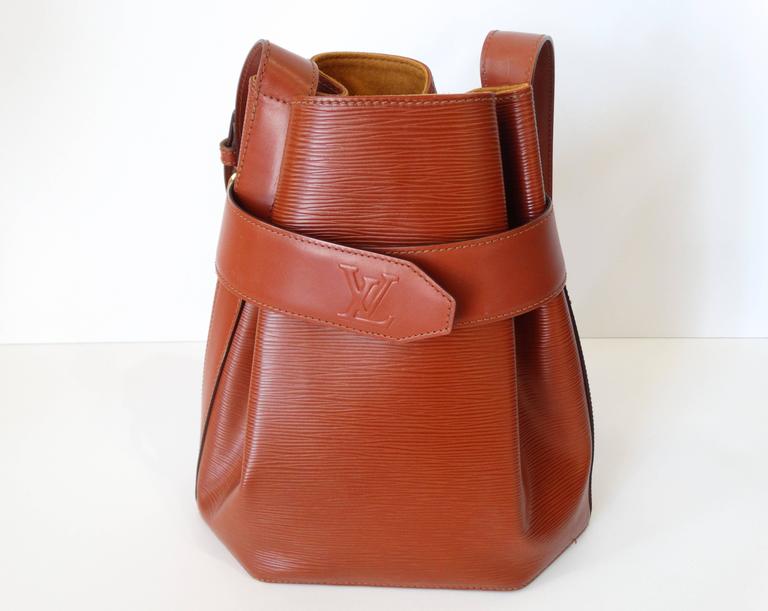 Rare !990s Louis Vuitton Epi Leather Bucket Bag at 1stDibs