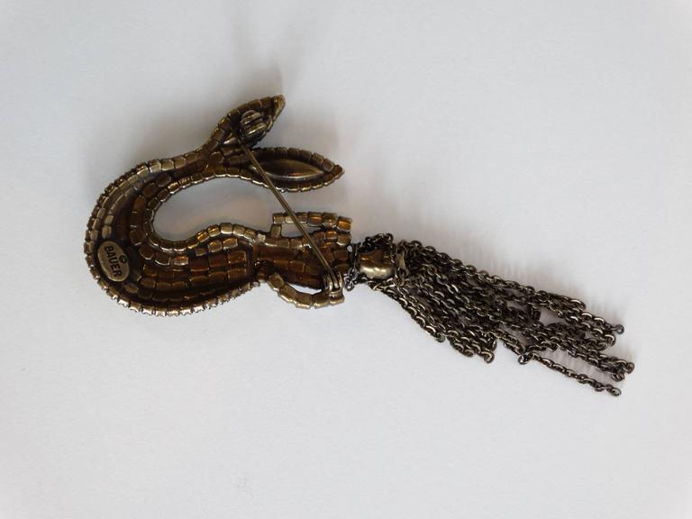 Broche Dorothy Bauer - Métal Doré Avec Cabochons, Bijou Vintage Occasion élégant