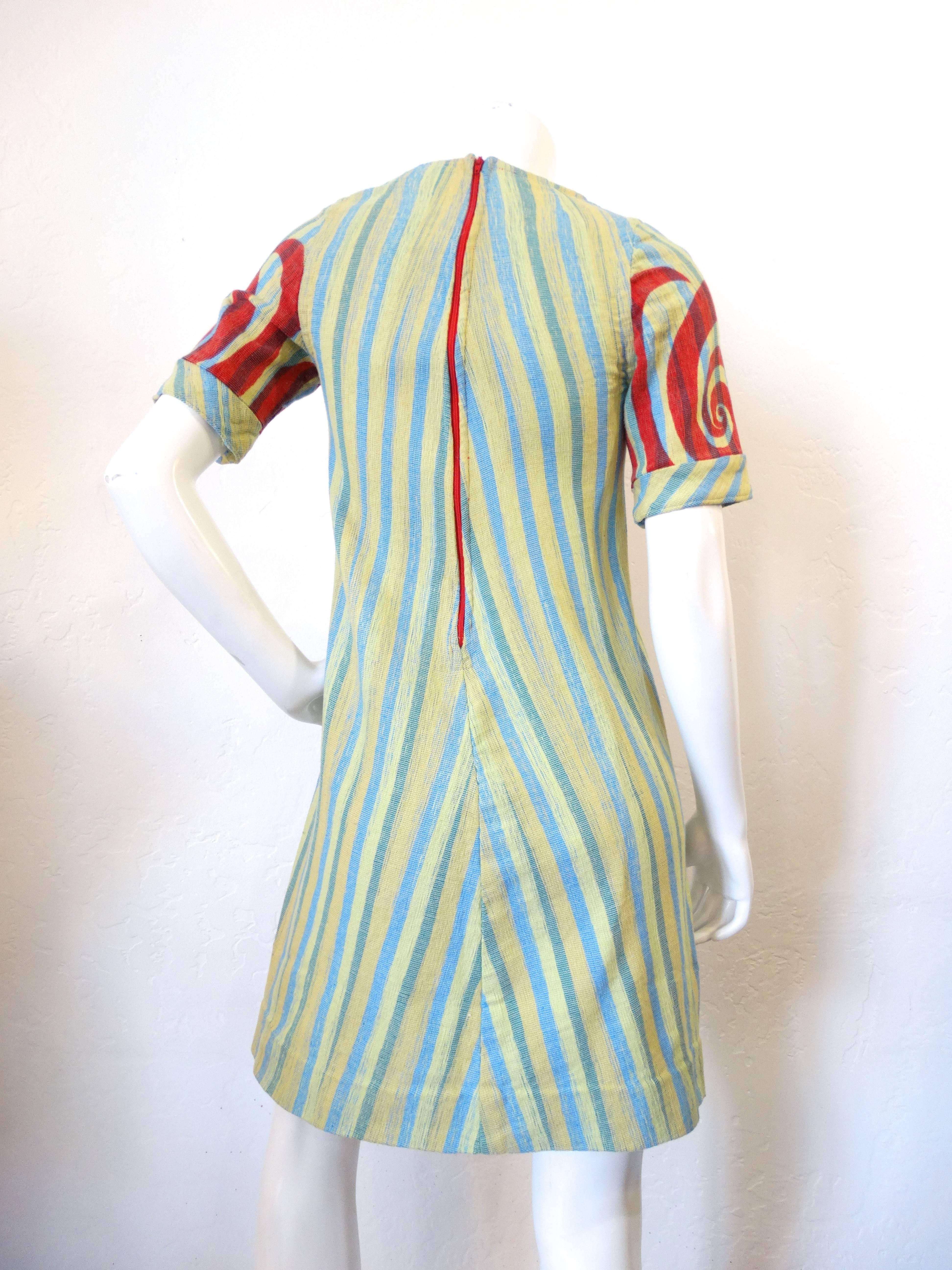 1970s Rikma Arrow Print Mini Dress For Sale 1