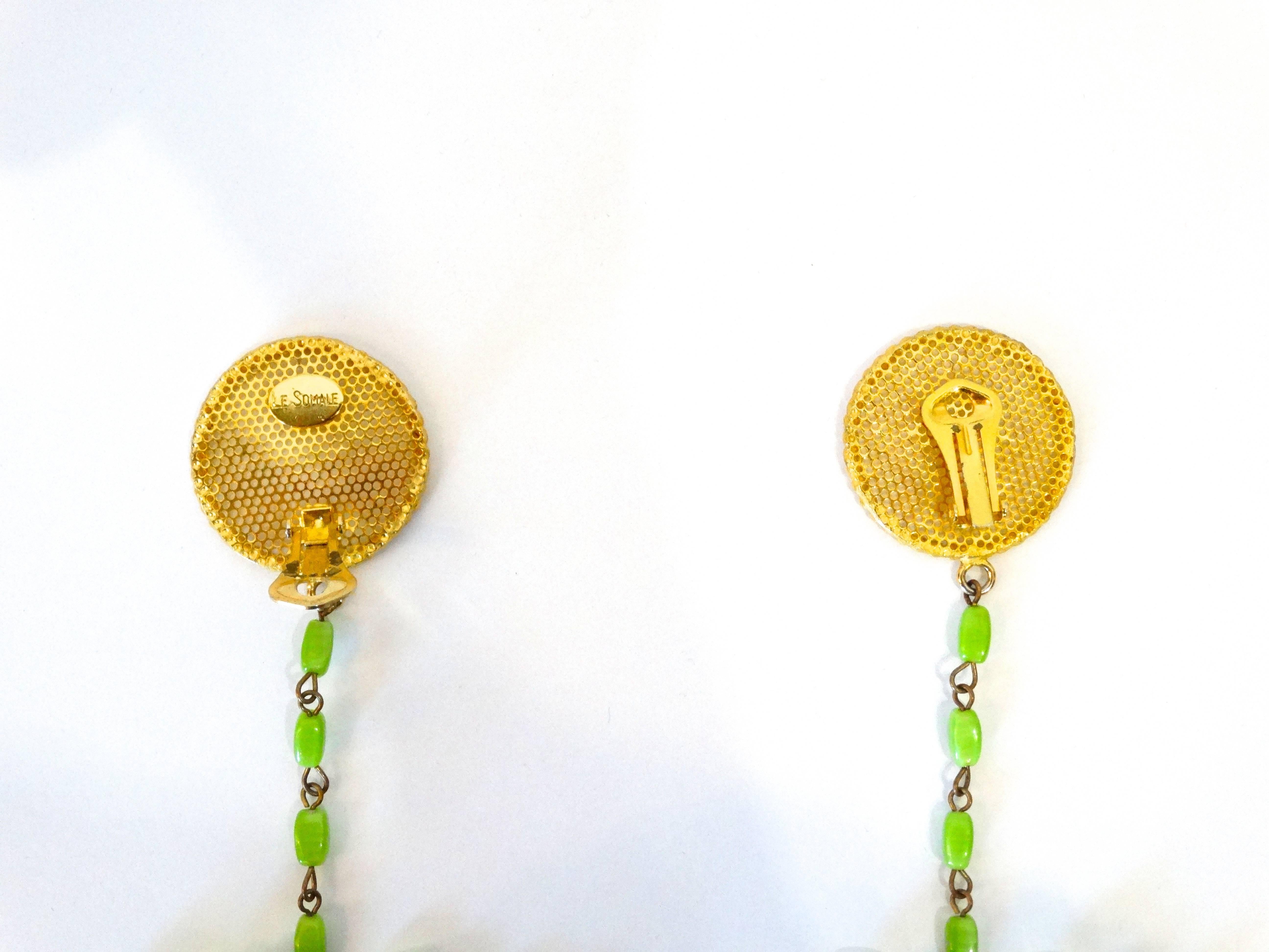1960s Beaded Drop Clip On Earrings In Excellent Condition In Scottsdale, AZ