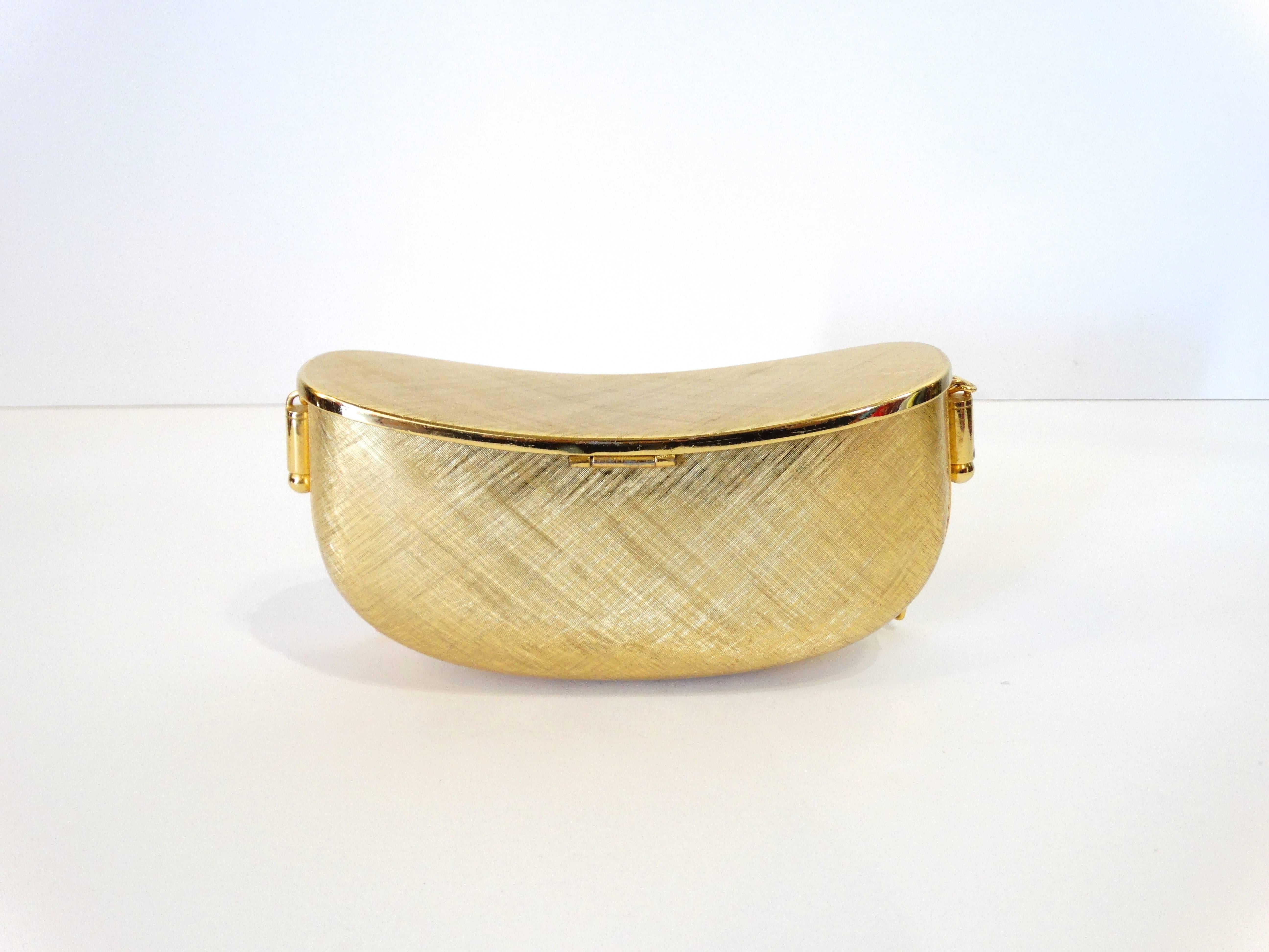 Chic 1980s Rodo Brushed Gold Metal Bean Clutch  In Excellent Condition In Scottsdale, AZ