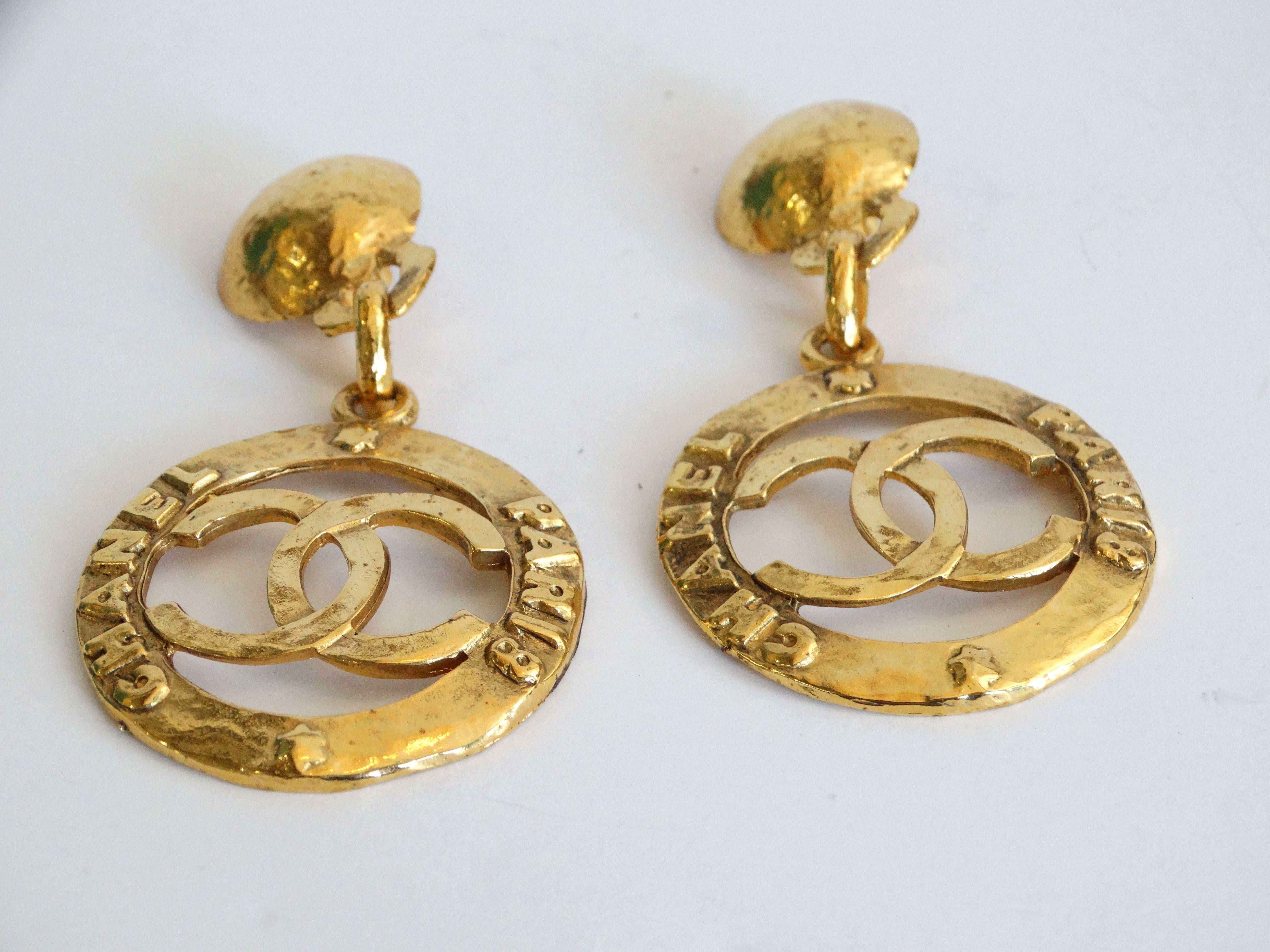 Iconic Chanel Hoop Earrings circa 1980s  In Excellent Condition In Scottsdale, AZ