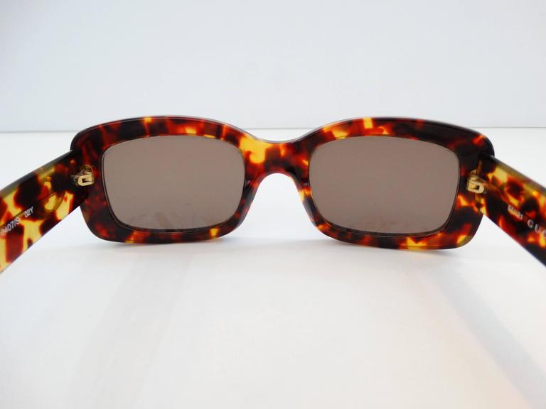 Late 80's Gucci Tortoiseshell Bold Rectangular Sunglasses at 1stDibs