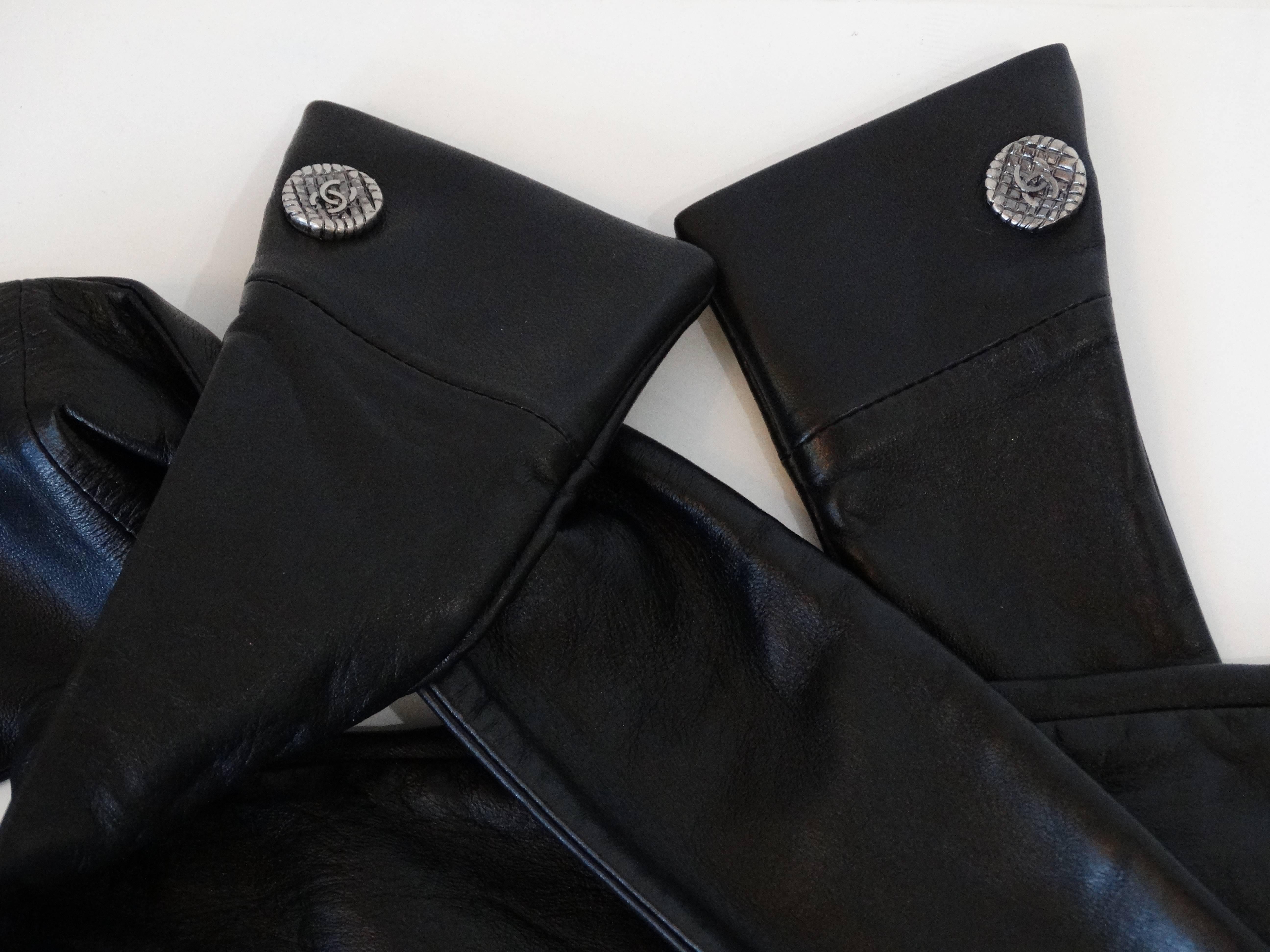 2015 Chanel it Bag, Krawatte auf Mädchentasche  im Angebot 4
