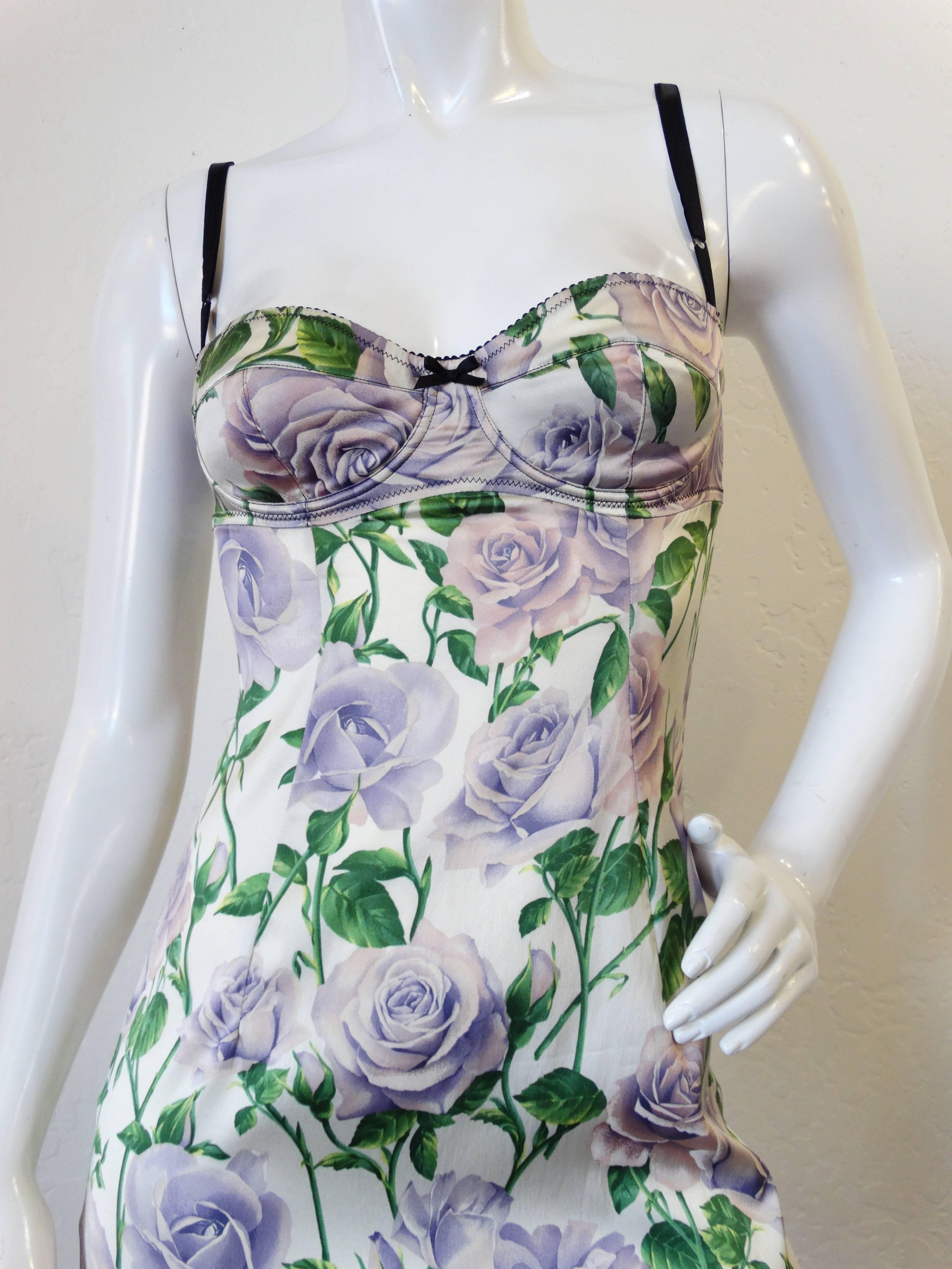 Dolce & Gabbana Purple Rose Print Dress In Excellent Condition In Scottsdale, AZ