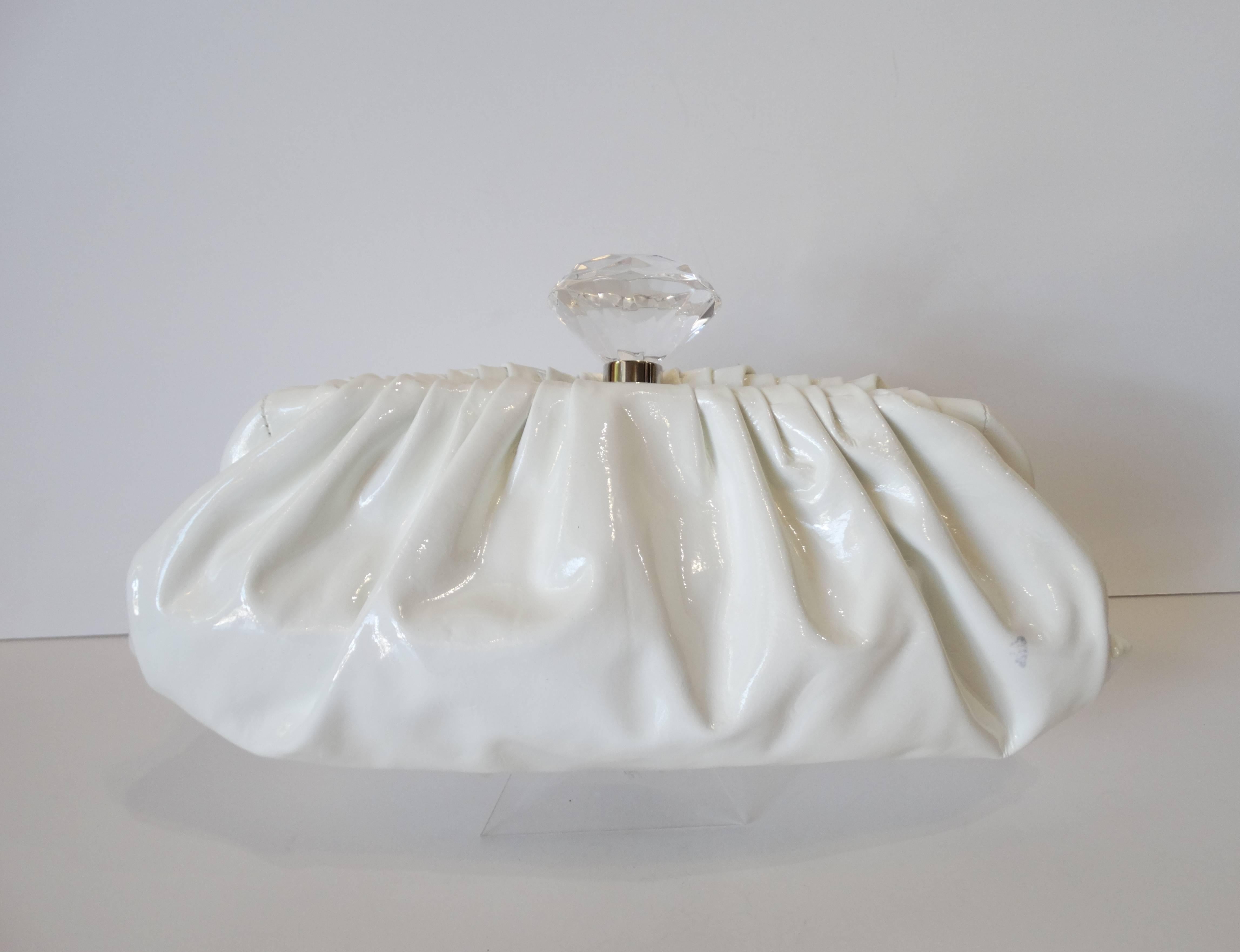 Women's 2000s Chanel Diamond Patent Leather Clutch