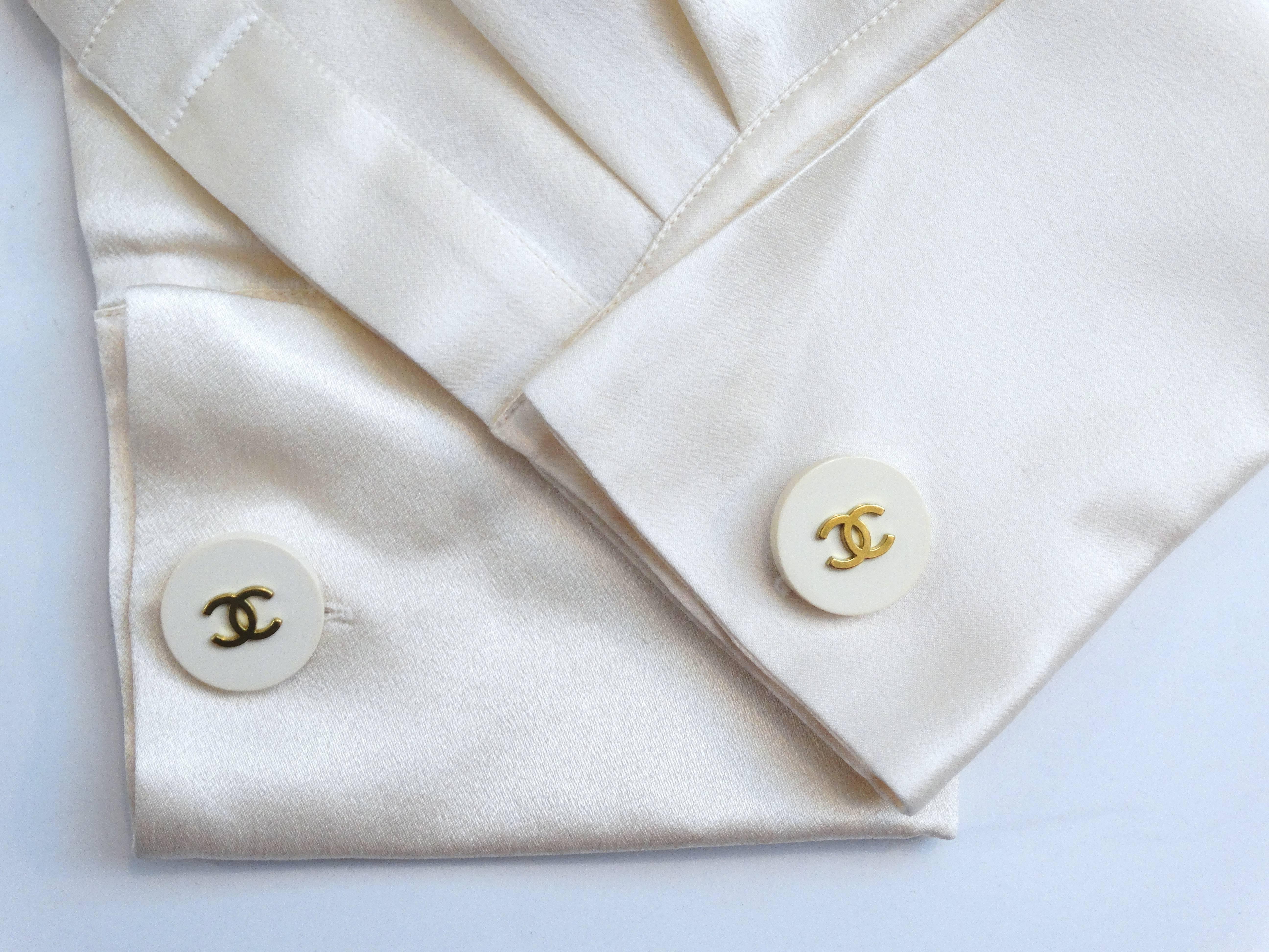 Women's or Men's 1990s Classic Chanel Cufflinks 