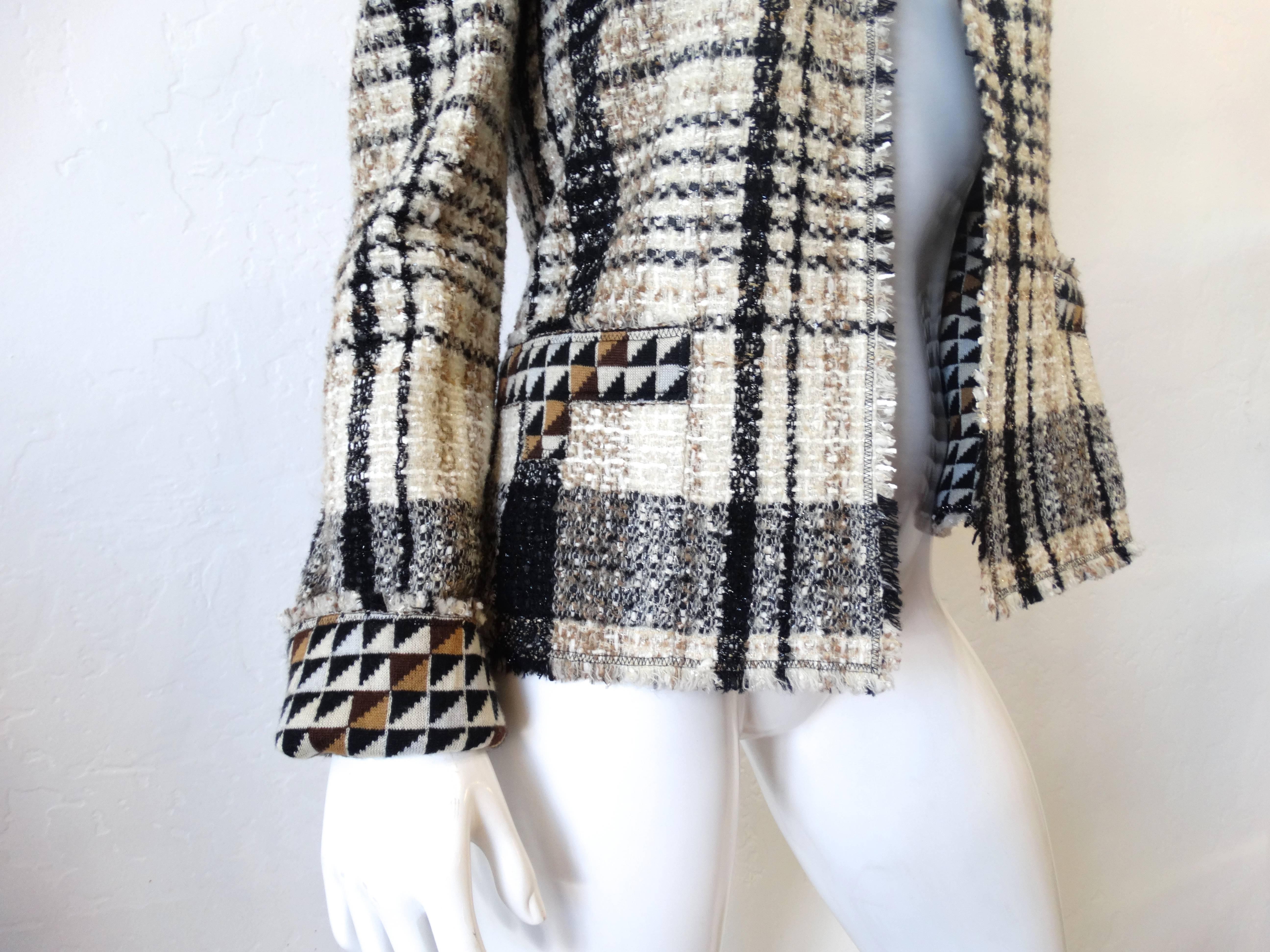 2004 Chanel Ready-to-Wear Runway Tweed Jacket 2