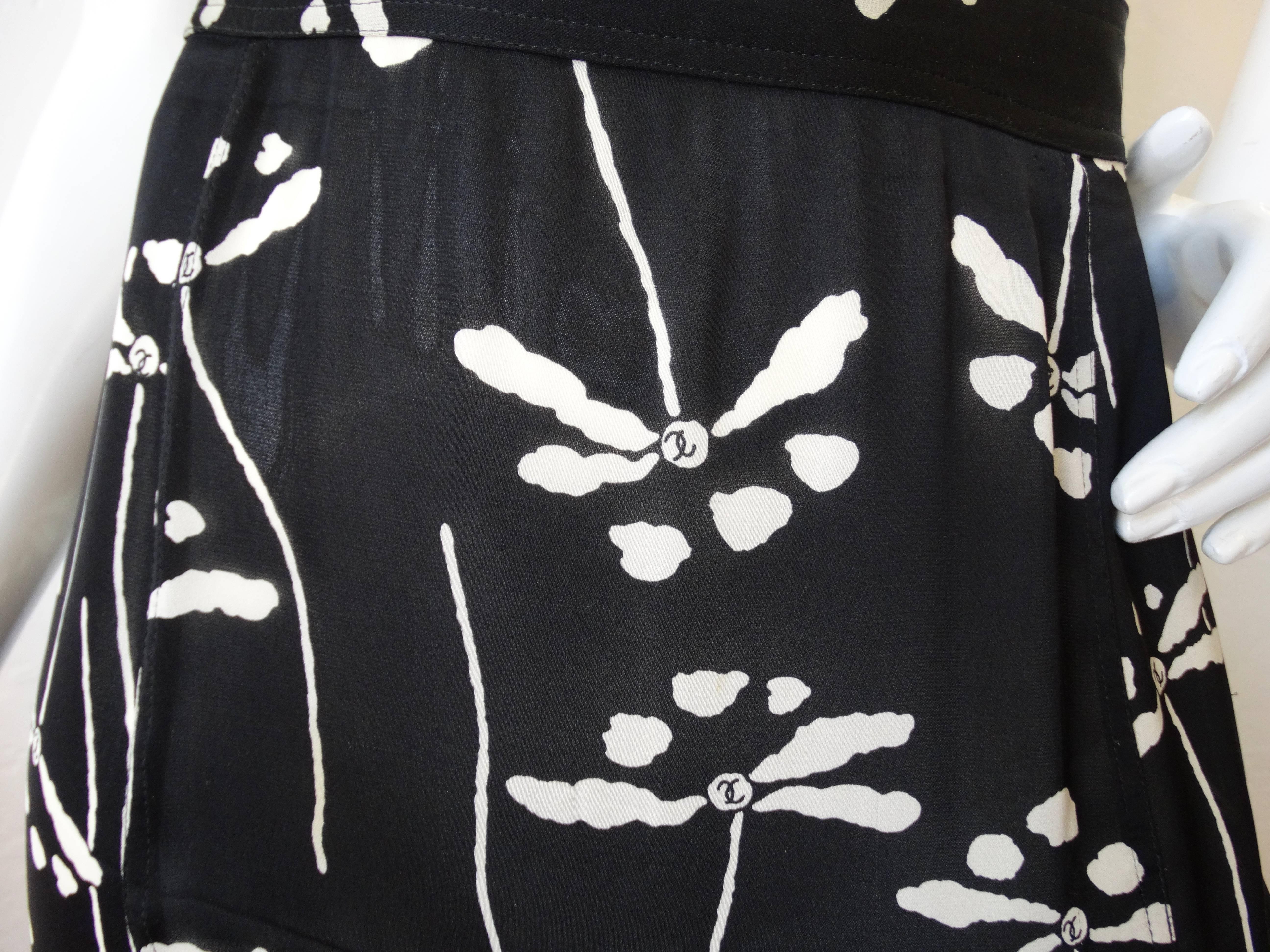 Rare 1990s Chanel Black and White Floral Skirt 4