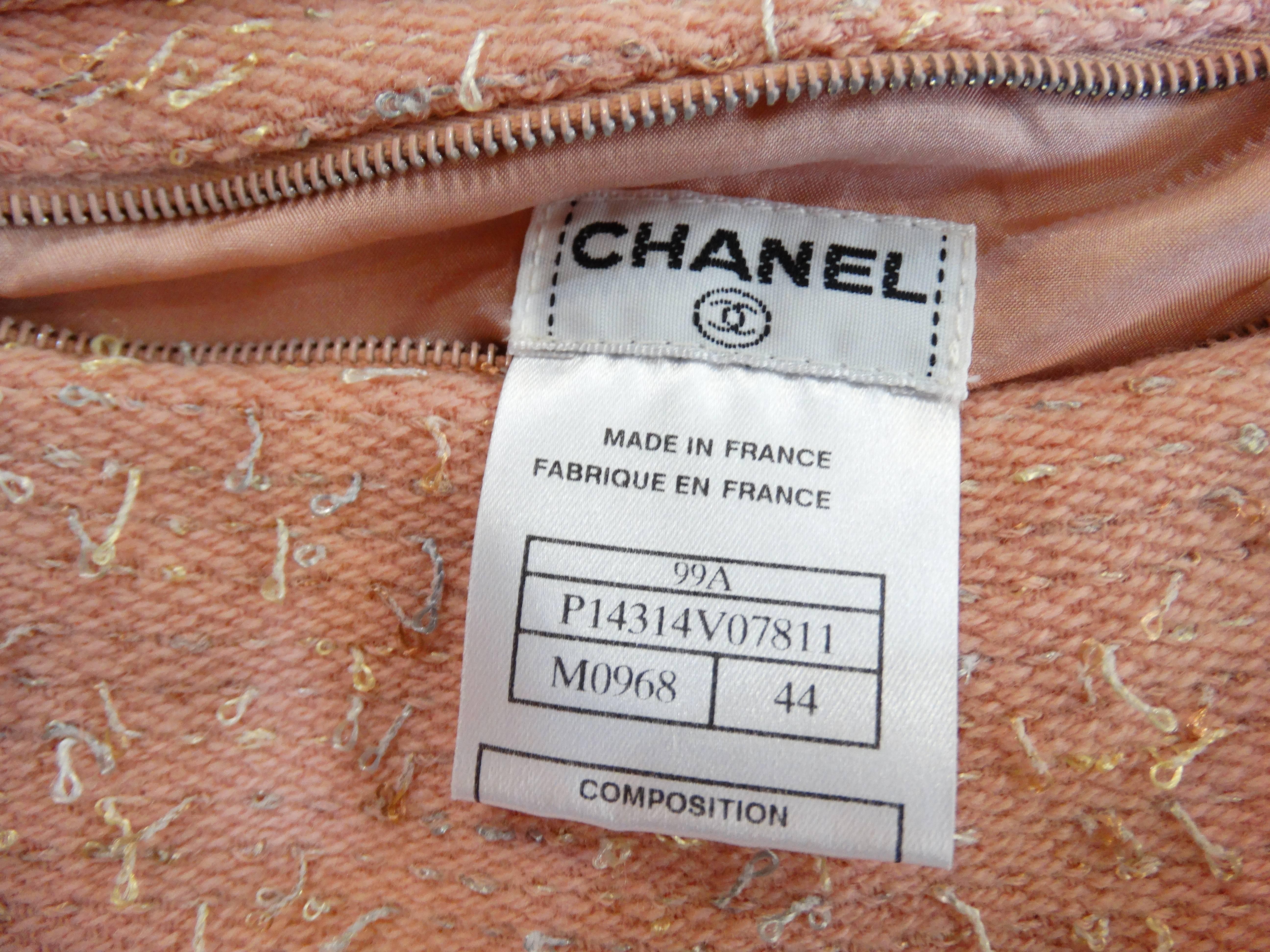 Women's Chic 1990s Chanel Ruffle Jacket & Matching Crossbody Bag Set