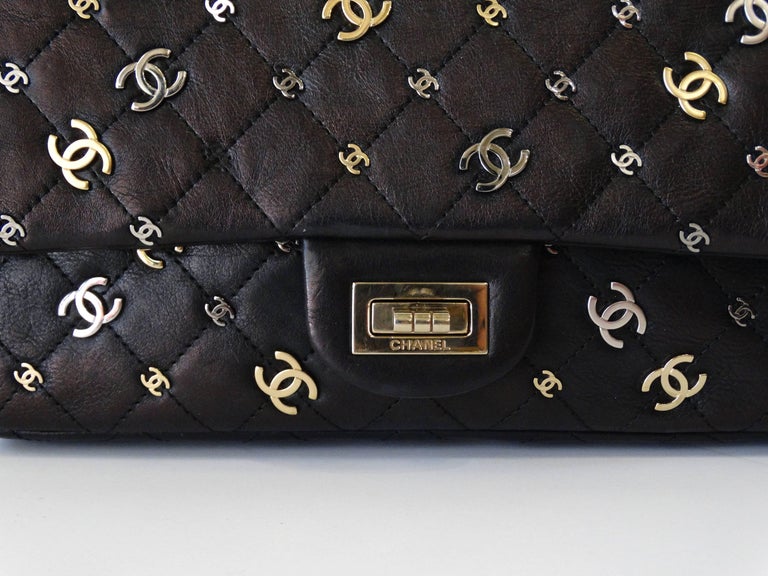 CHANEL Aged Calfskin Lucky Charms 2.55 Reissue 225 Flap Black