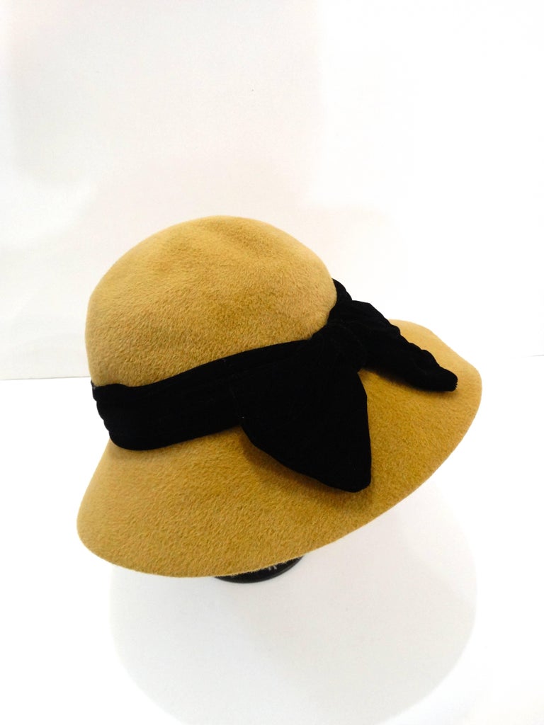 Women's 1960s Yves Saint Laurent Tan Cloche Bow Hat For Sale