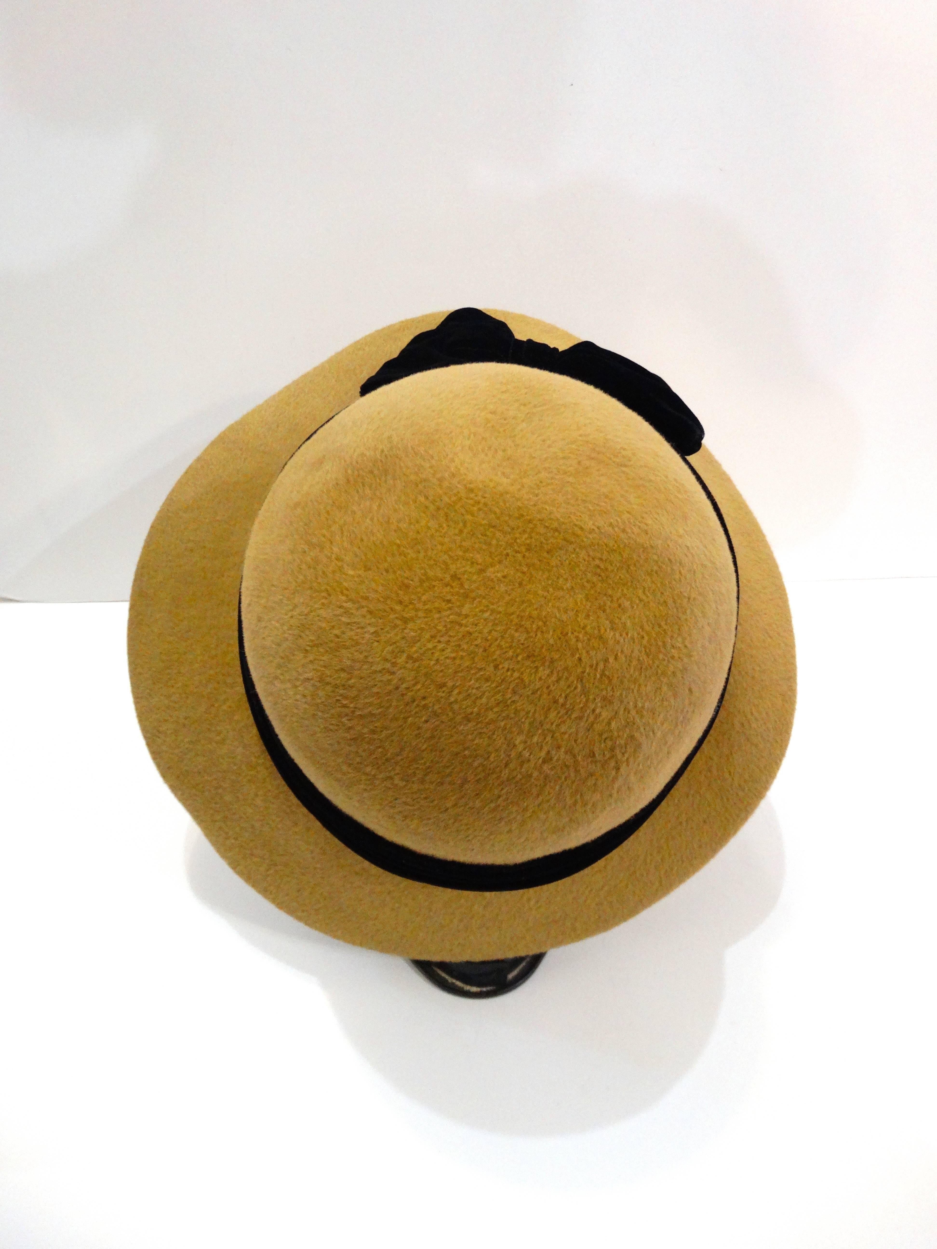 1960s Yves Saint Laurent Tan Cloche Bow Hat In Excellent Condition In Scottsdale, AZ