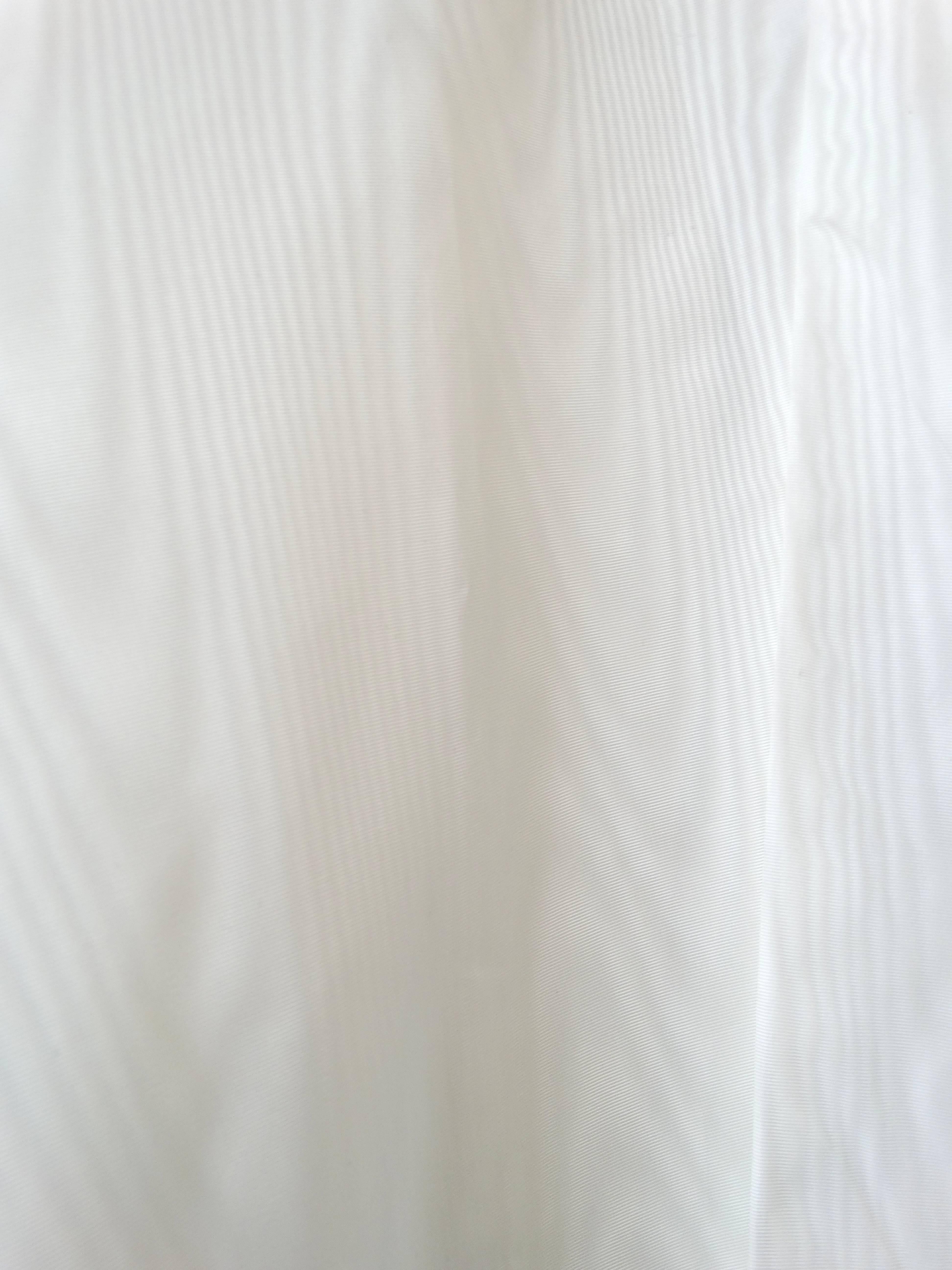 Manteau d'opéra blanc surdimensionné vintage Excellent état - En vente à Scottsdale, AZ