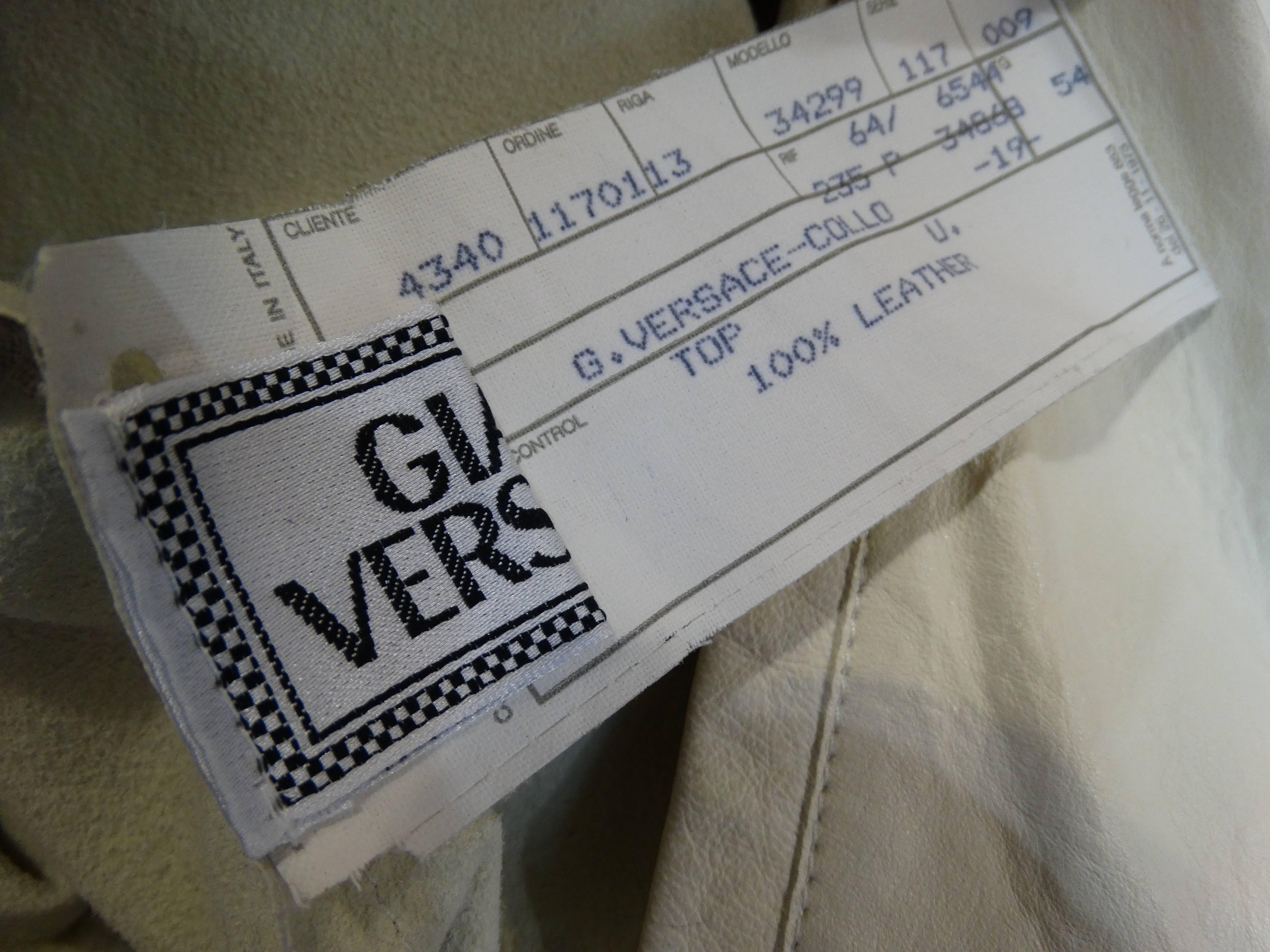 1980er Gianni Versace Kalbsleder-Paillettenweste  im Angebot 4
