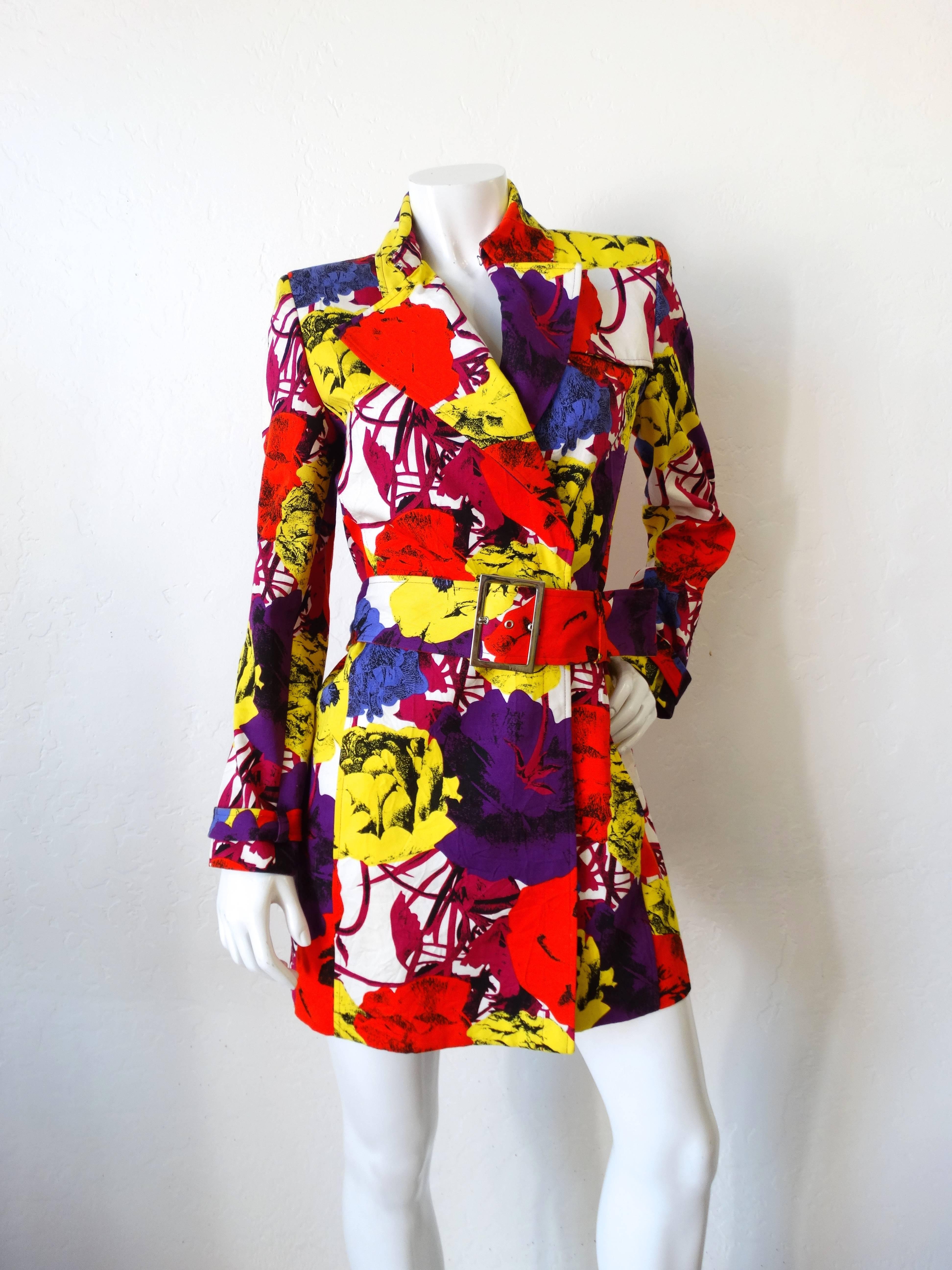 Gianni Versace Documented Pop Art Floral Mini Trench Coat, 1990s  In Excellent Condition In Scottsdale, AZ