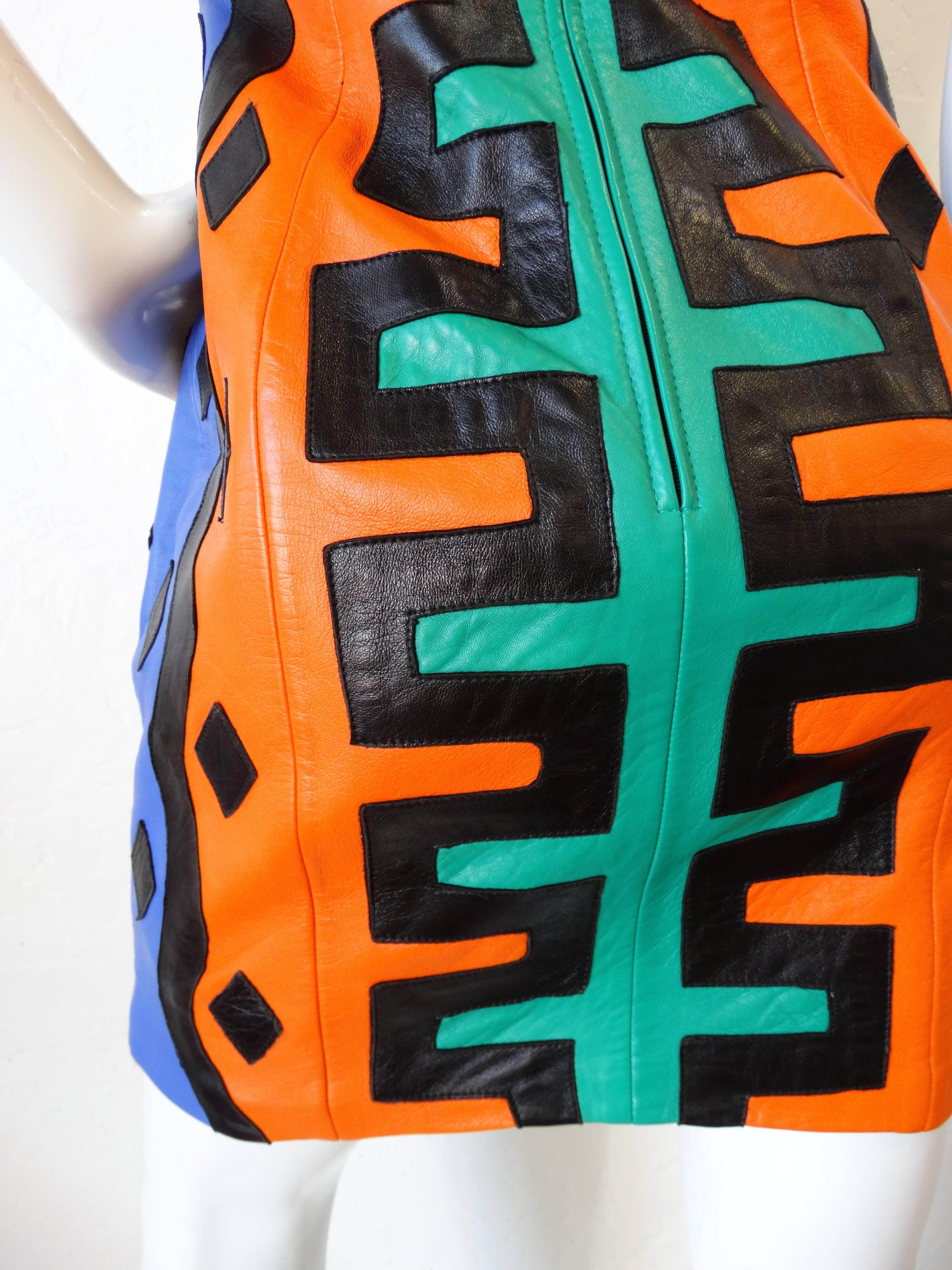 Vestido de tirantes de cuero tribal Michael Hoban, años 80 en venta 1