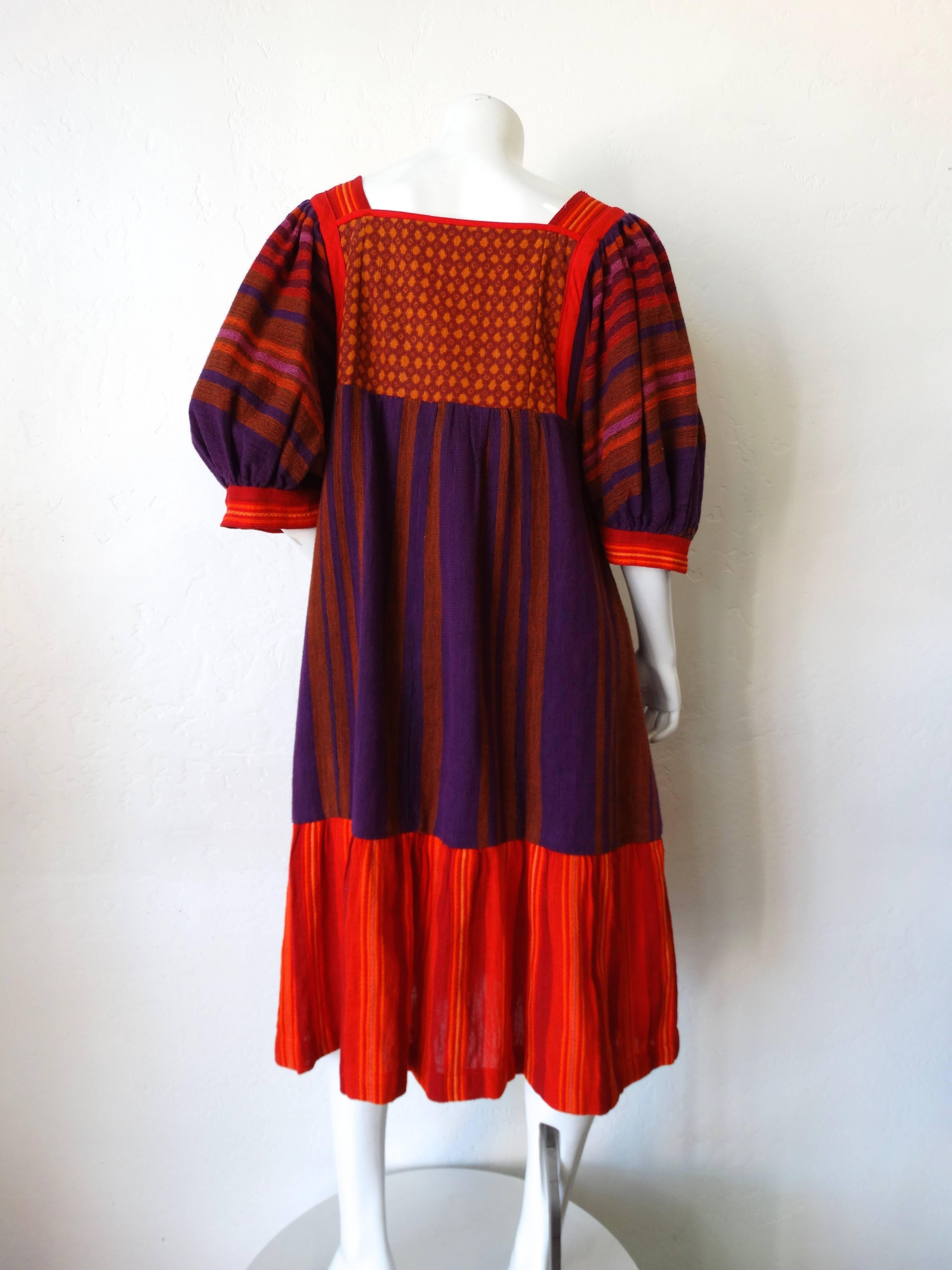 Women's 1970s Rikma Babydoll Bell Sleeve Dress 
