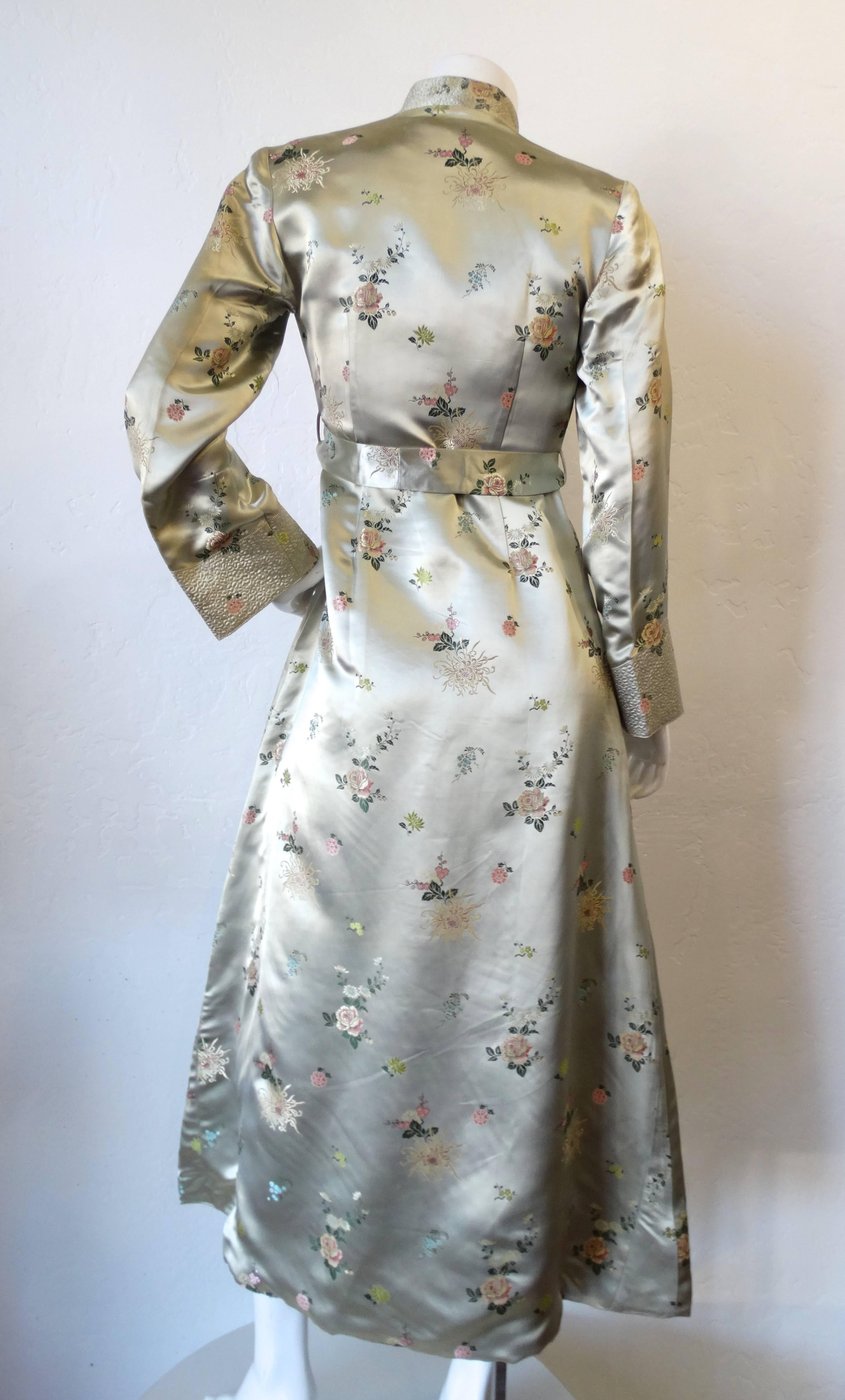 Women's Vintage Chinese Cheongsam Inspired Satin Embroidered Coat 