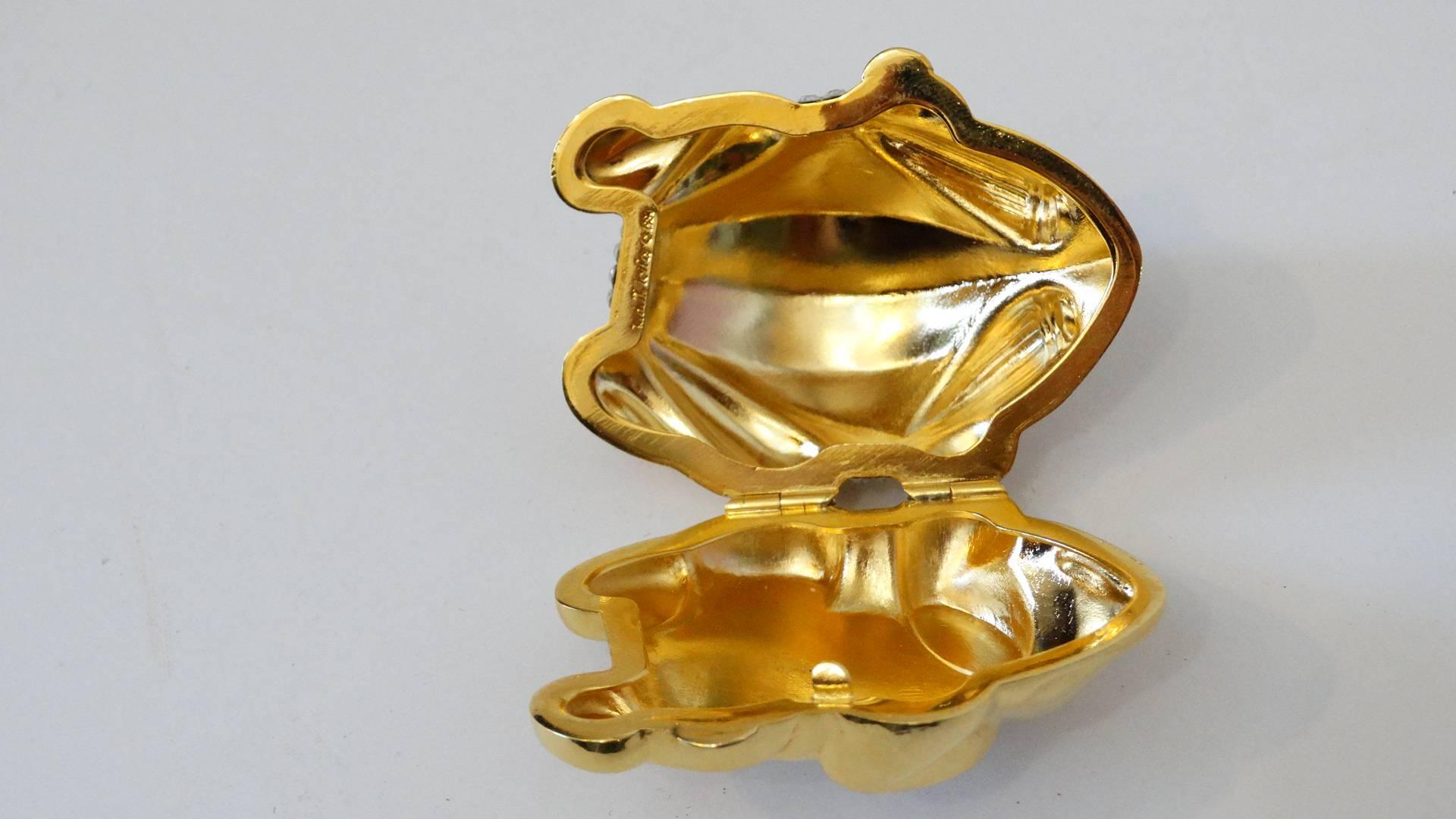 Beige Judith Leiber Frog Pillbox, 1984  