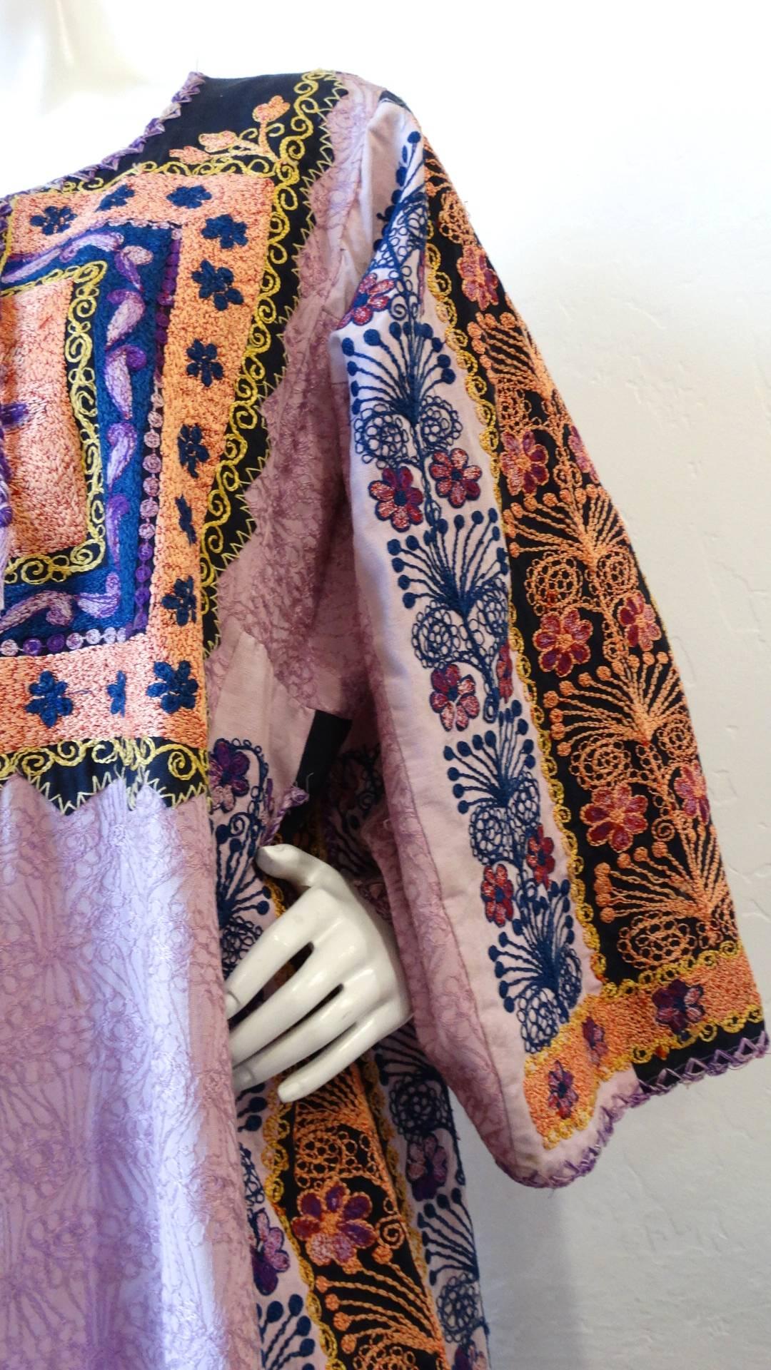 Decorative Bedouin Floral Embroidered Cotton Kaftan  3