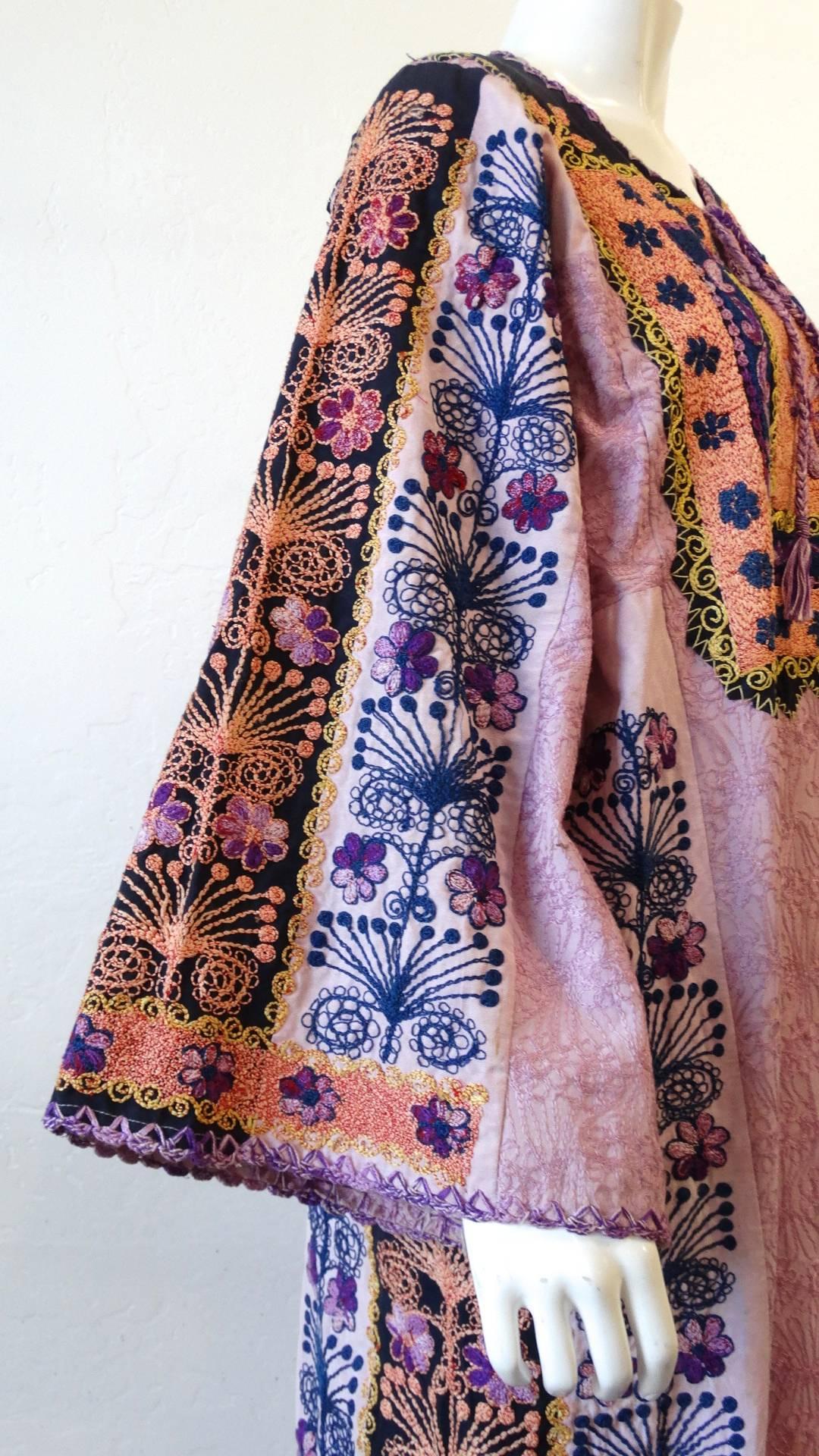 Decorative Bedouin Floral Embroidered Cotton Kaftan  1