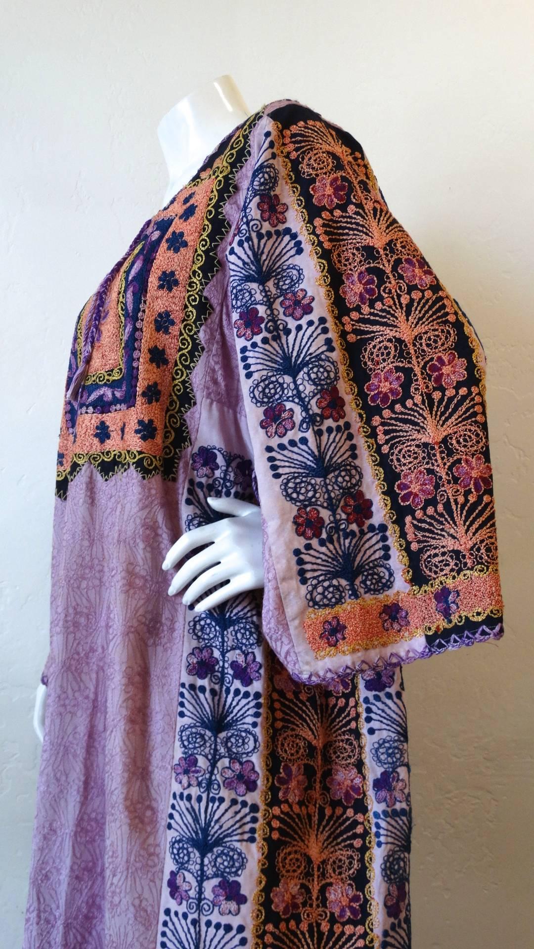 Decorative Bedouin Floral Embroidered Cotton Kaftan  5