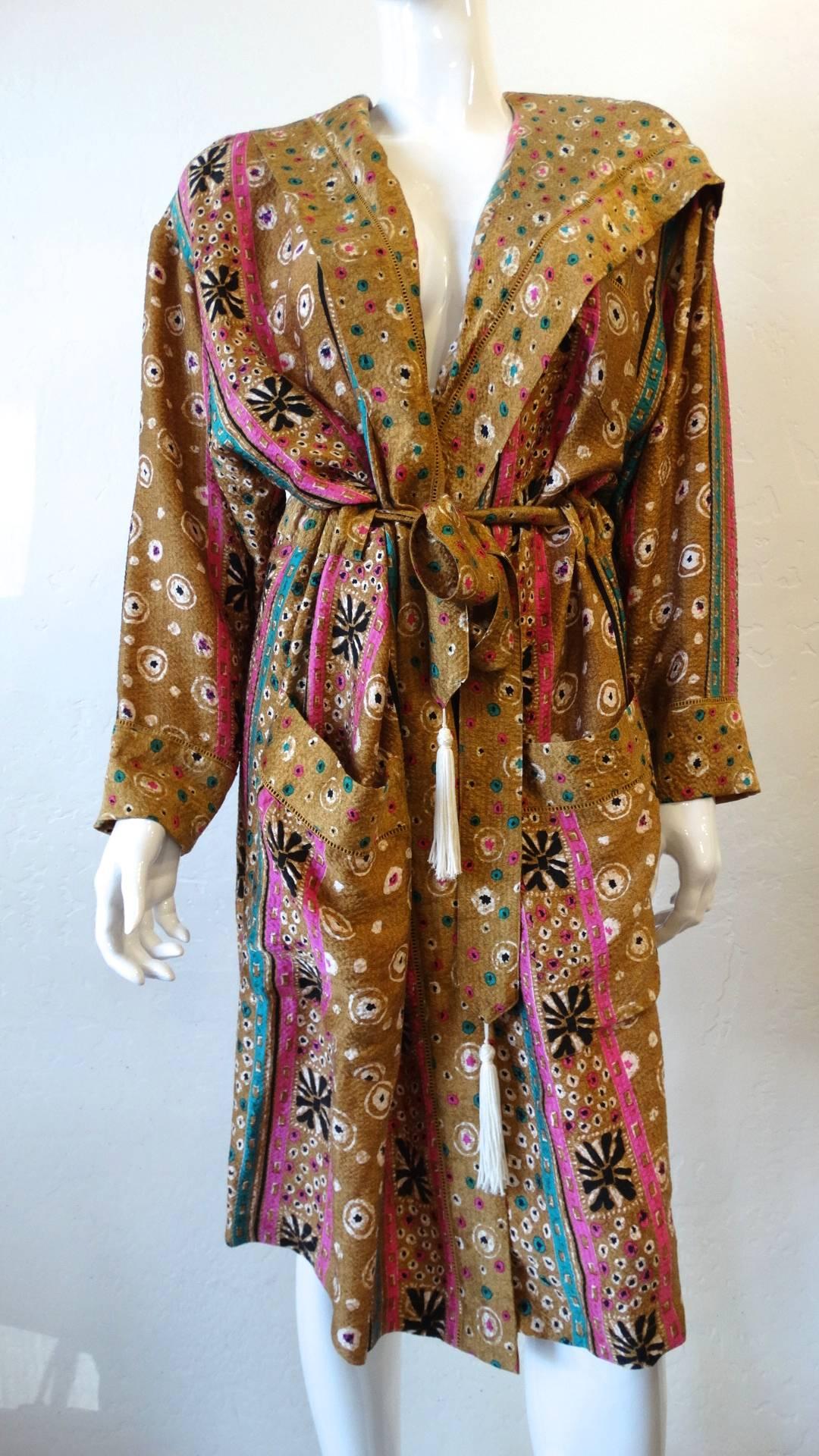 Printed Hooded Silk Robe  1