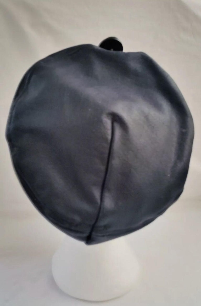 1960s Navy and White Leather Beret Hat at 1stDibs navy beret hat