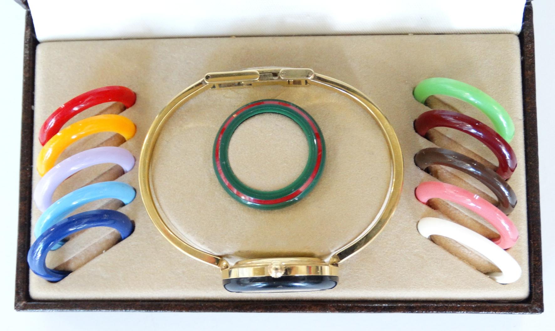 vintage gucci bangle watch