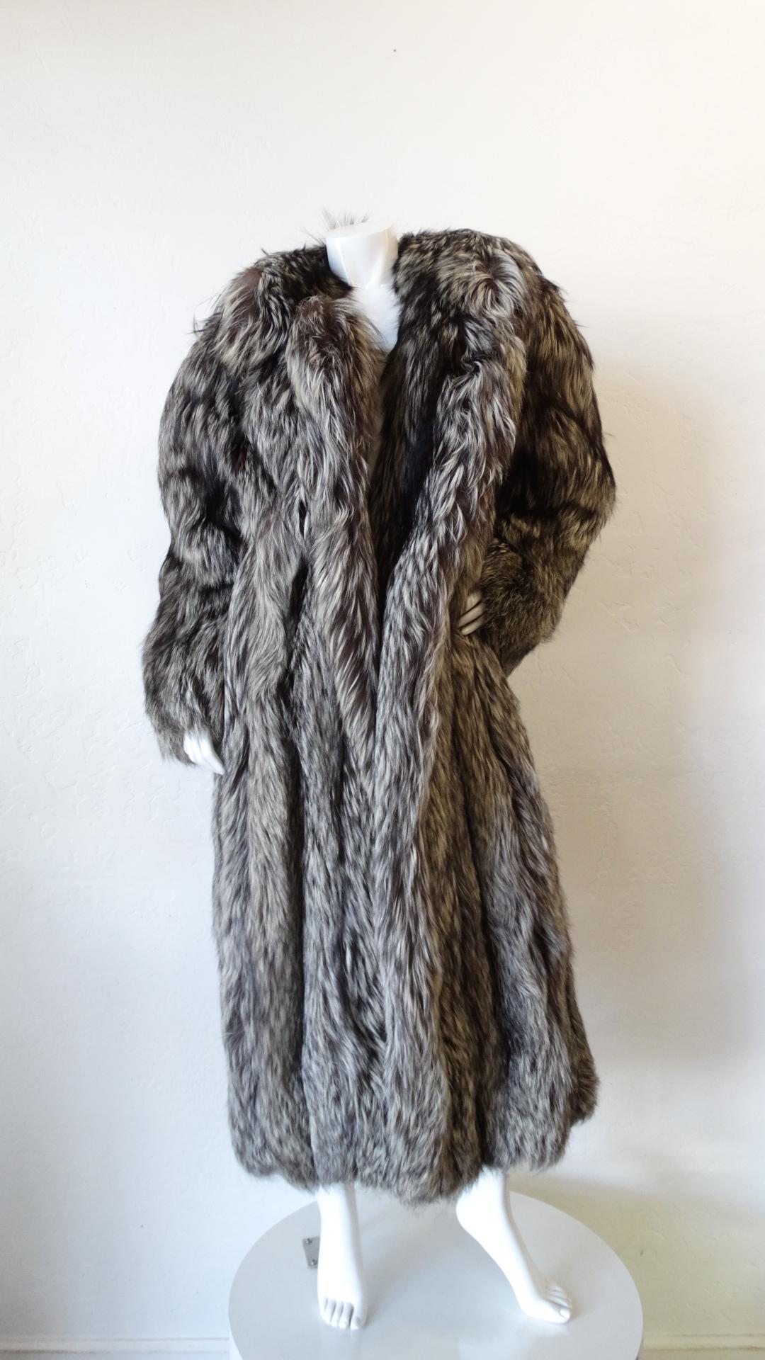 Rare 1980s James Galanos Silver Fox Fur Coat  12