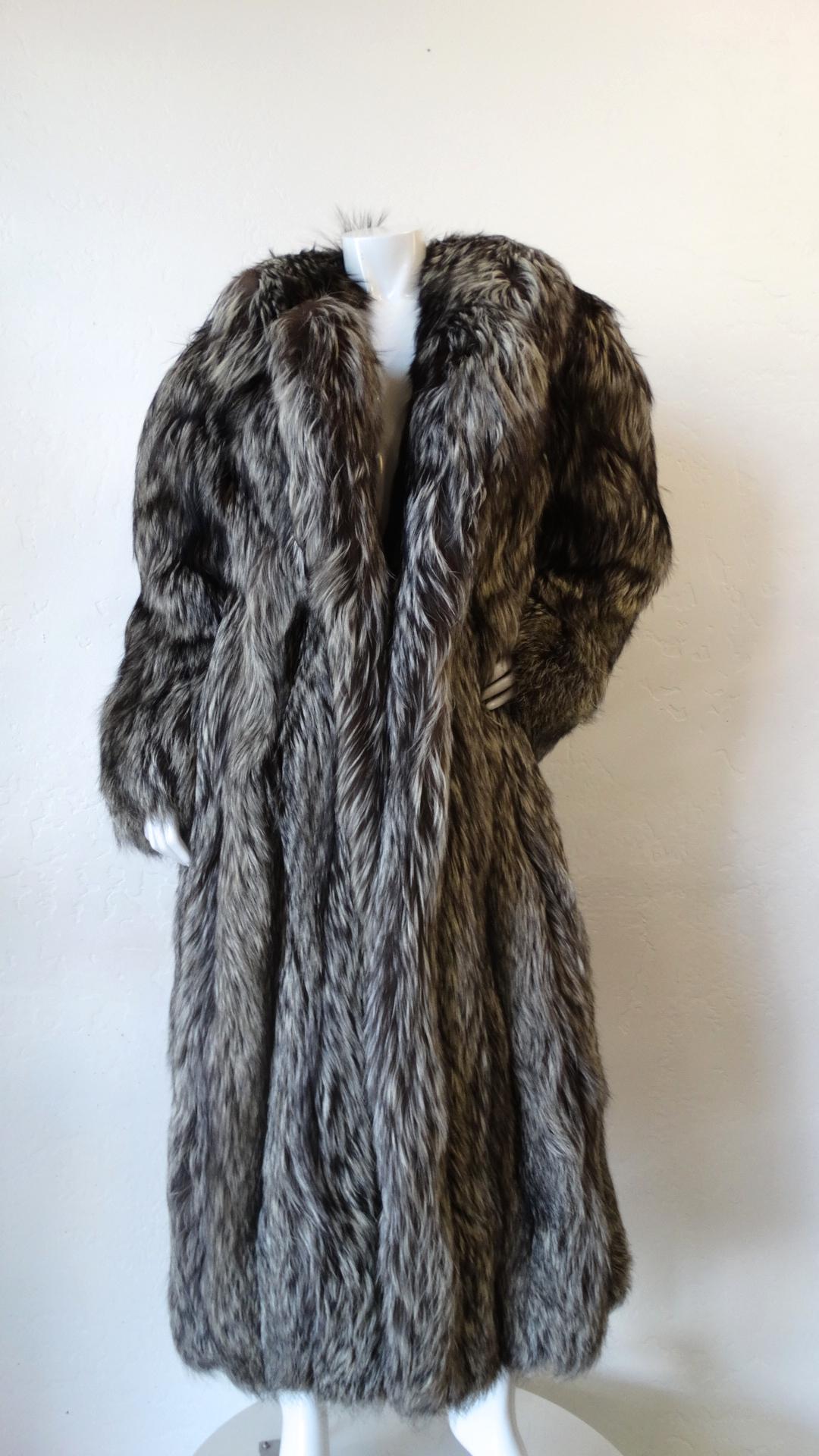 Rare 1980s James Galanos Silver Fox Fur Coat  7