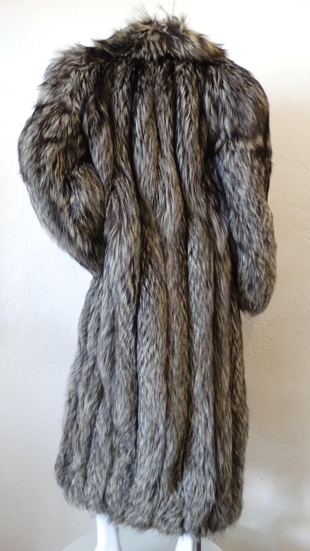 Rare 1980s James Galanos Silver Fox Fur Coat  In Excellent Condition In Scottsdale, AZ