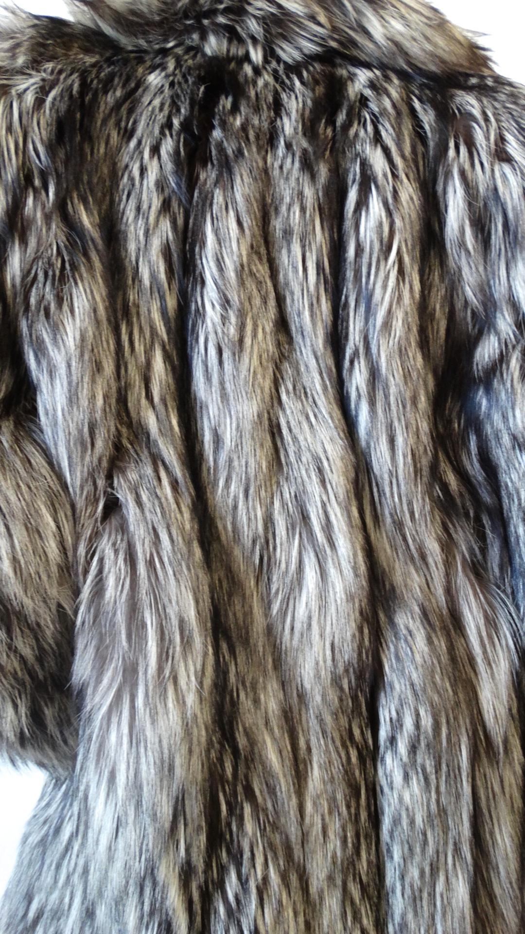 Rare 1980s James Galanos Silver Fox Fur Coat  10