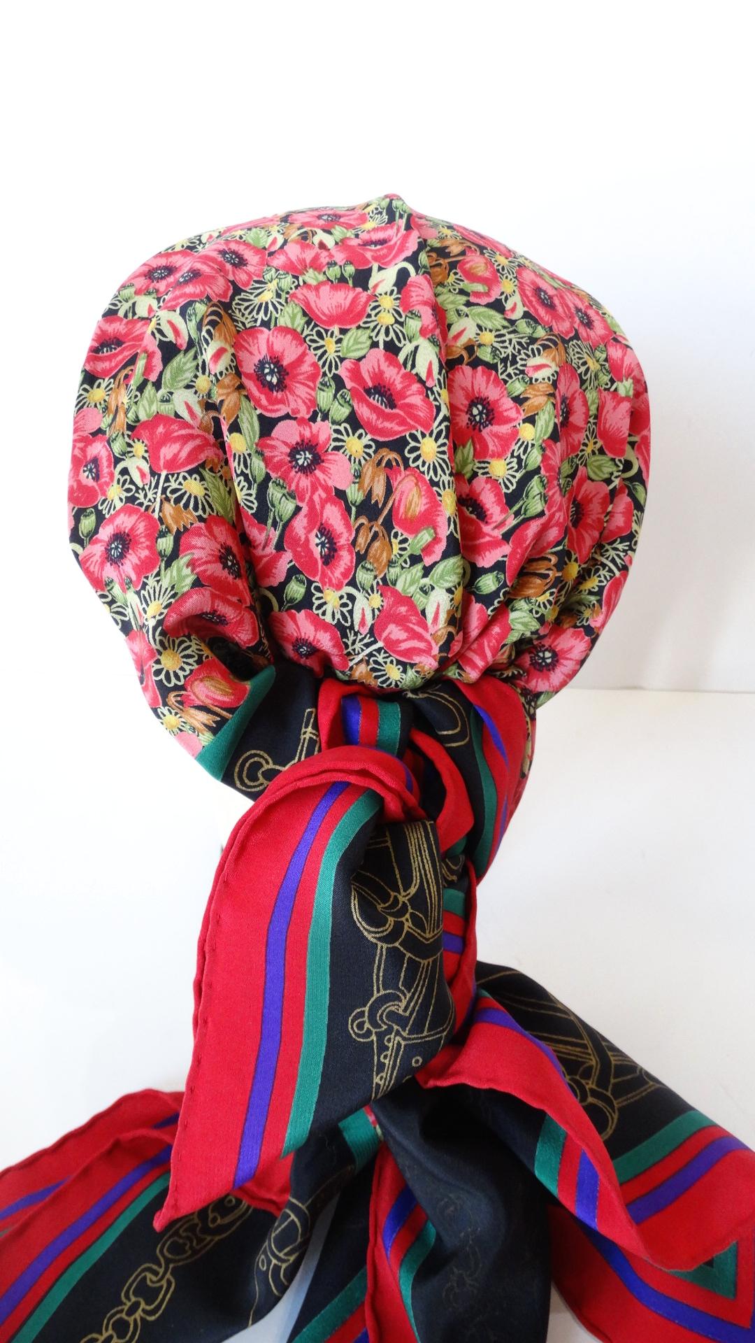 1980s Gucci Floral Printed Silk Scarf 3