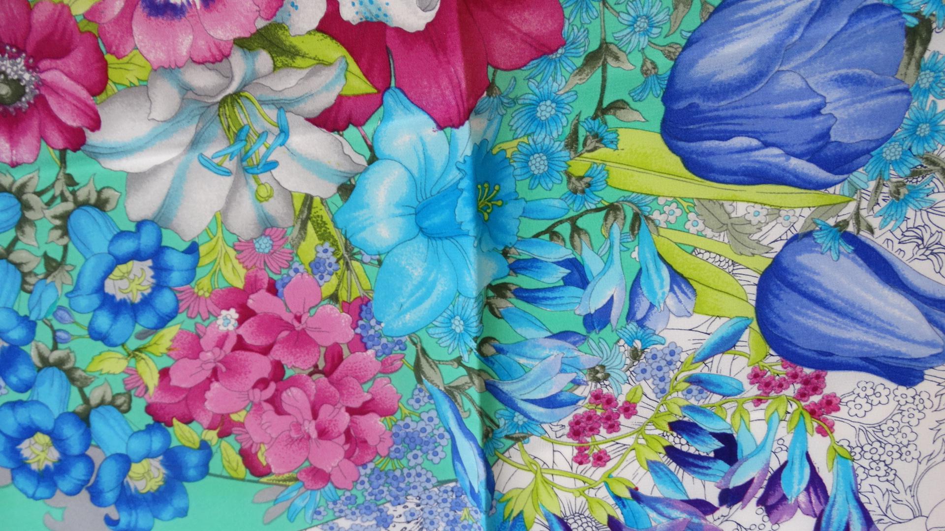 1980s Gucci Floral Sketch Silk Scarf In Excellent Condition For Sale In Scottsdale, AZ