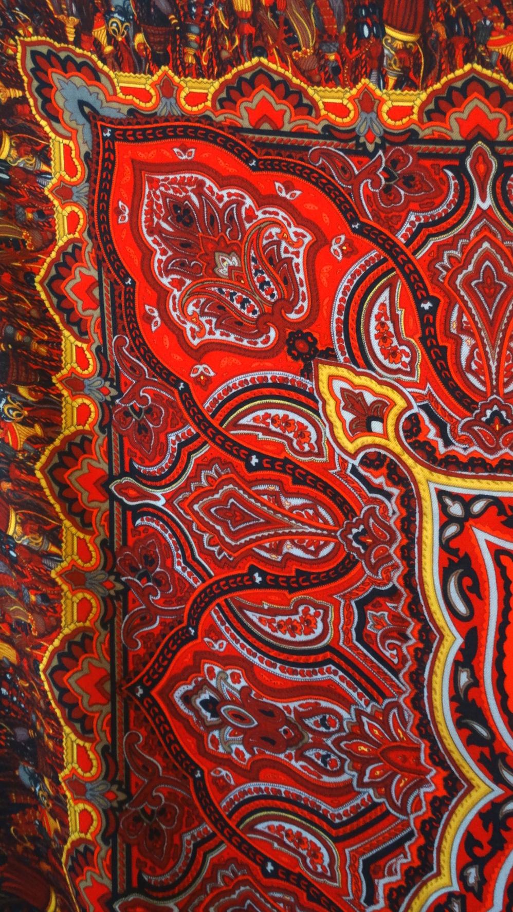 1980s Gucci Red Paisley Printed Fringe Shawl For Sale 2