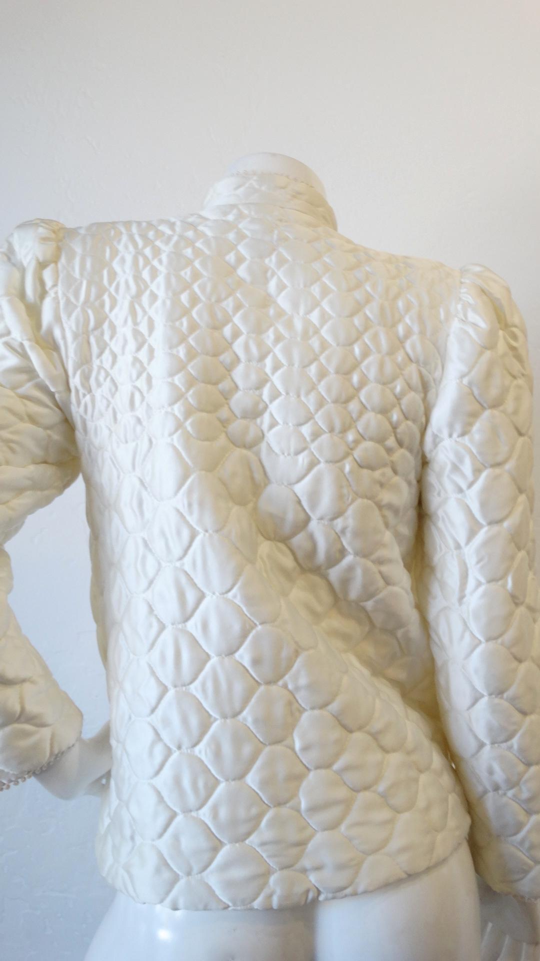 1980s Christian Dior Quilted Bed Jacket 5