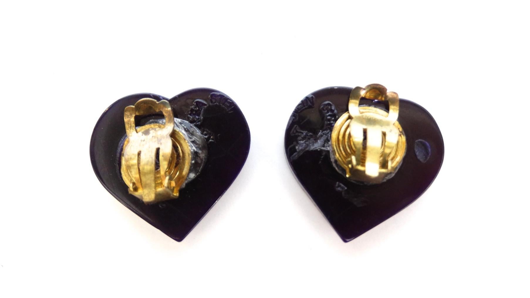 1970s Lea Stein Clip On Heart Earrings  In Good Condition For Sale In Scottsdale, AZ