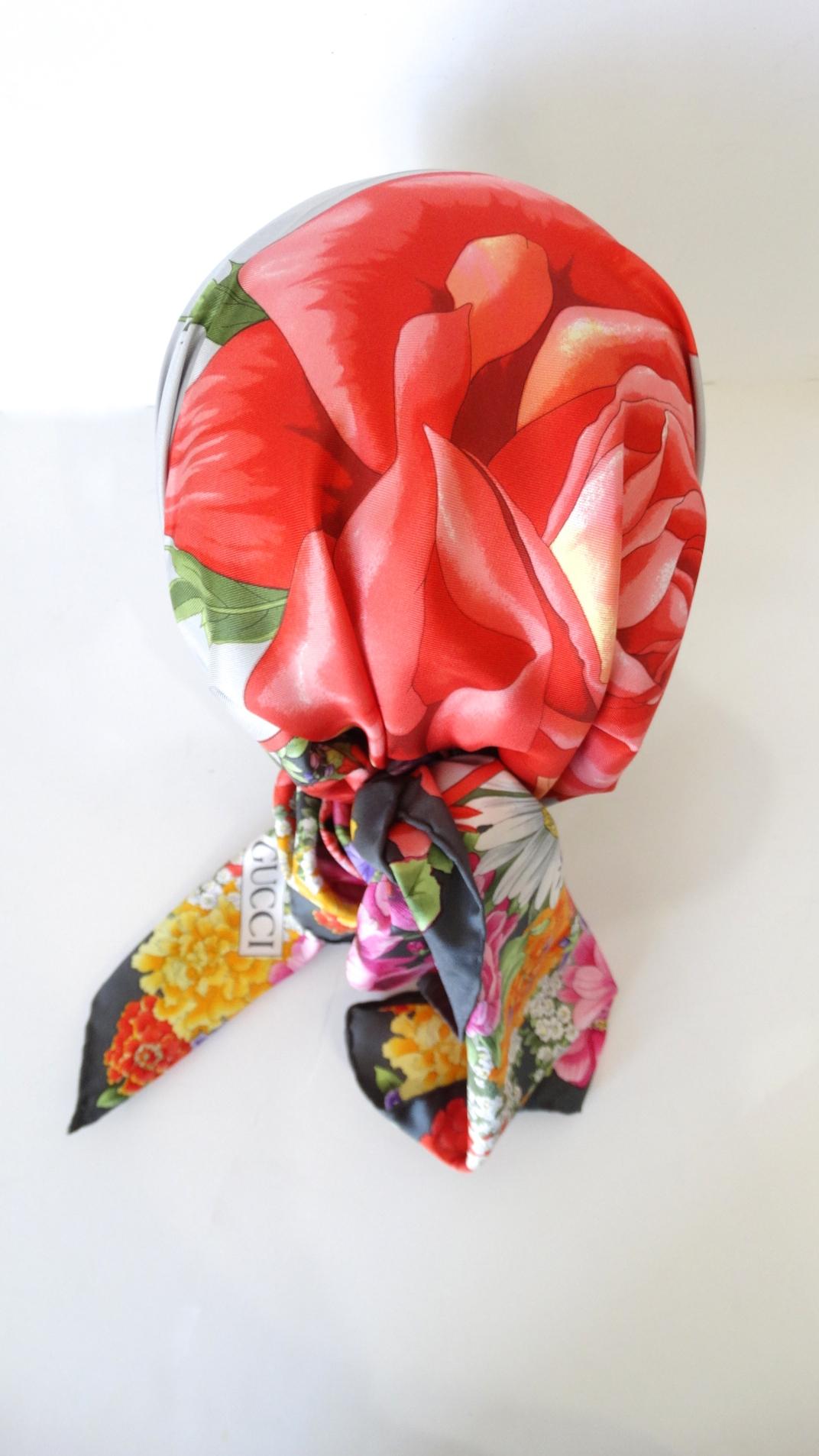 Women's or Men's 1980s Gucci Floral Motif Silk Scarf