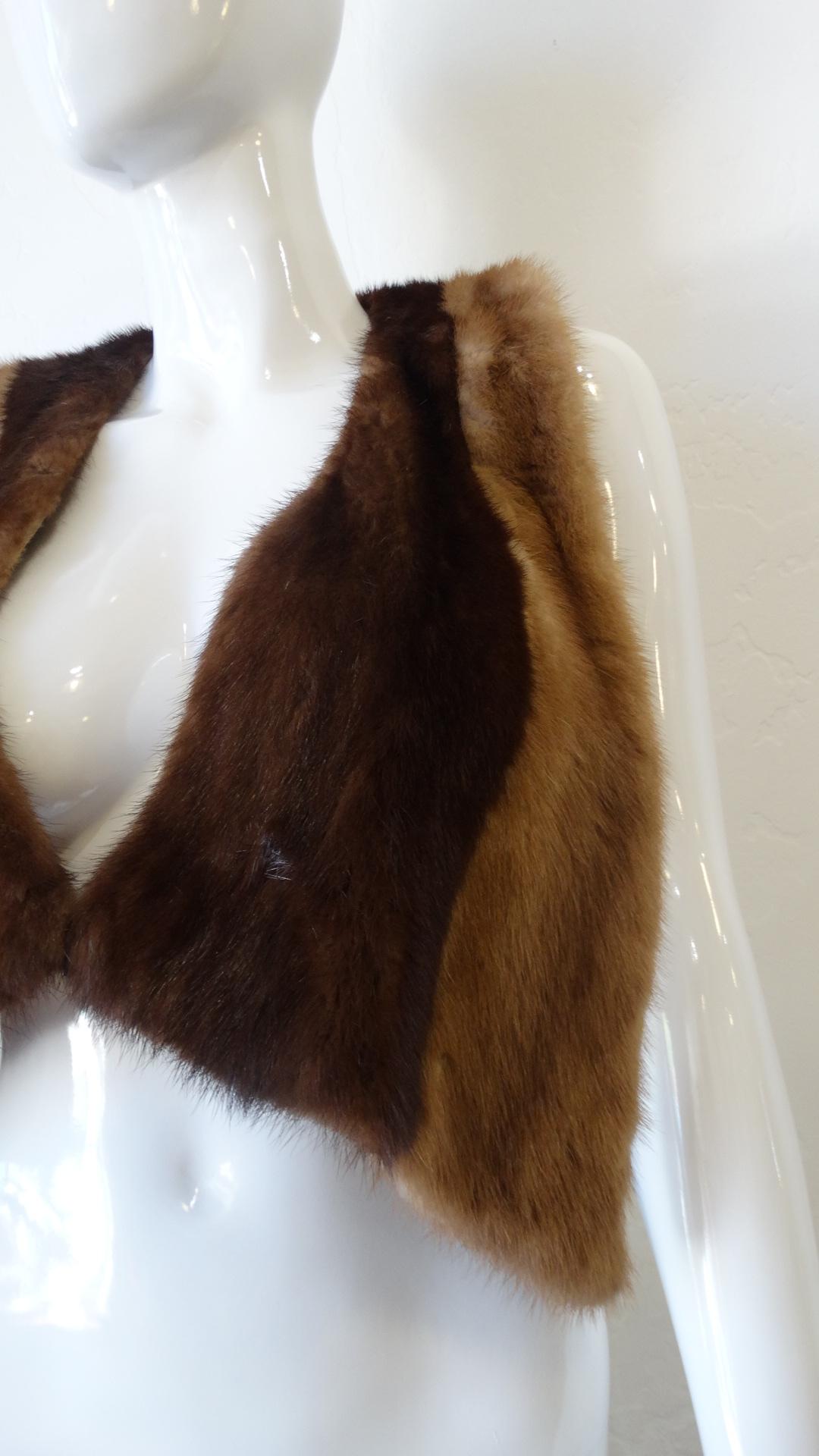 1950s Hubert de Givenchy Two-Tone Mink Fur Stole In Good Condition In Scottsdale, AZ