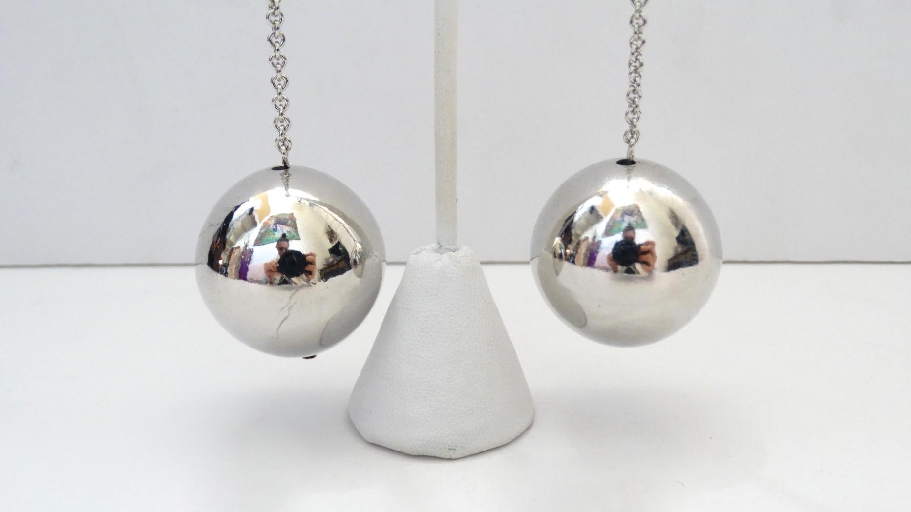 Sassy Silver Plated Ball Drop Earrings  In Good Condition In Scottsdale, AZ