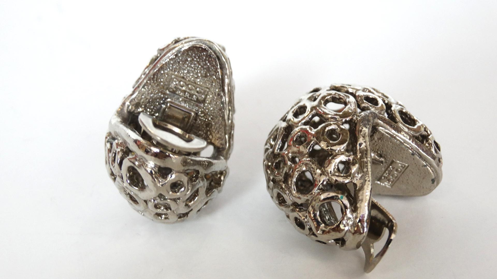 poggi earrings