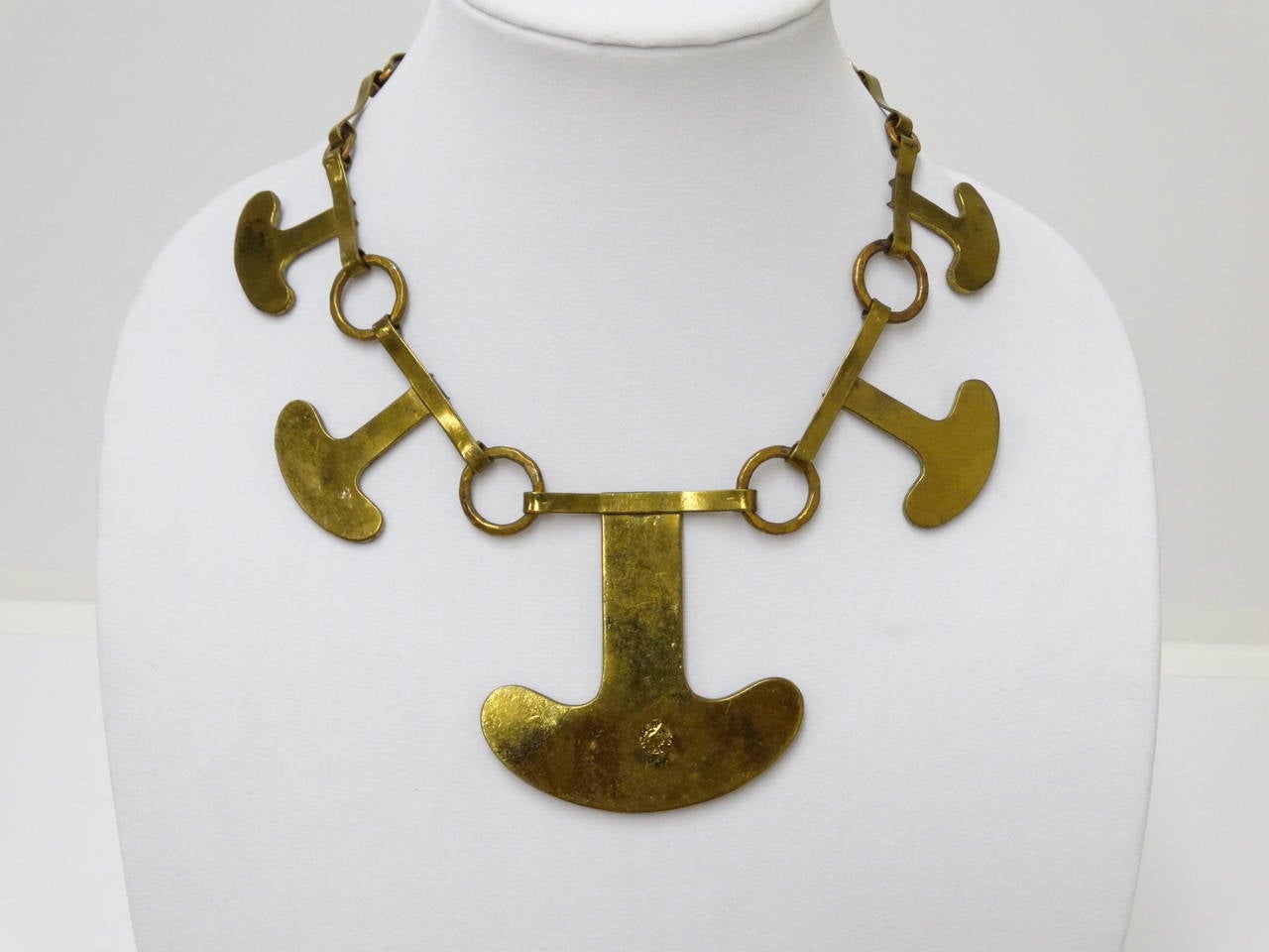 1960's Casa Maya Hammered Brass Modernist Necklace In Excellent Condition In Scottsdale, AZ