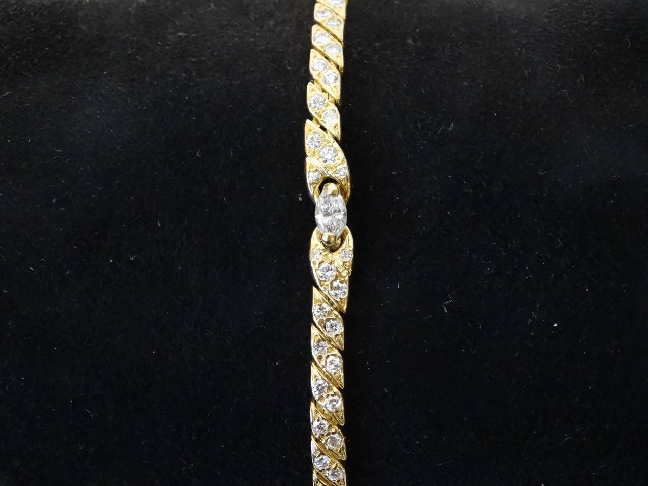Van Cleef & Arpels Marquise Diamond Gold Bracelet 3