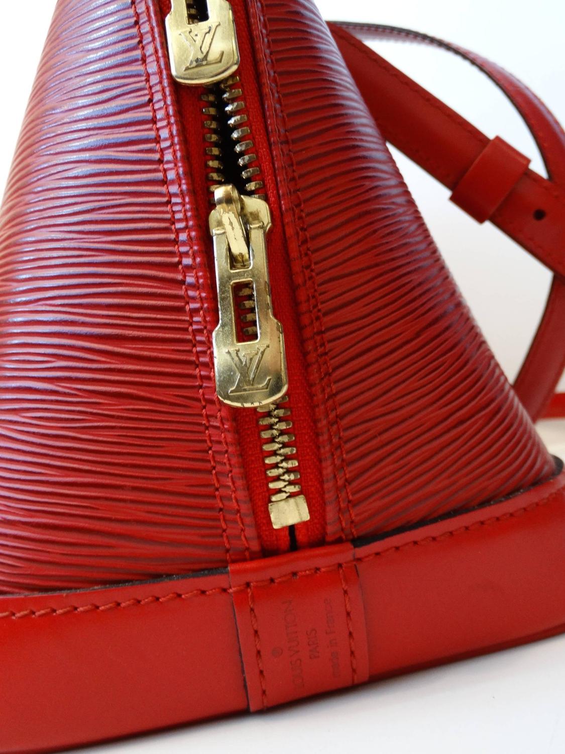 1990s Louis Vuitton Epi Alma PM Castilian Red Handbag For Sale at 1stdibs